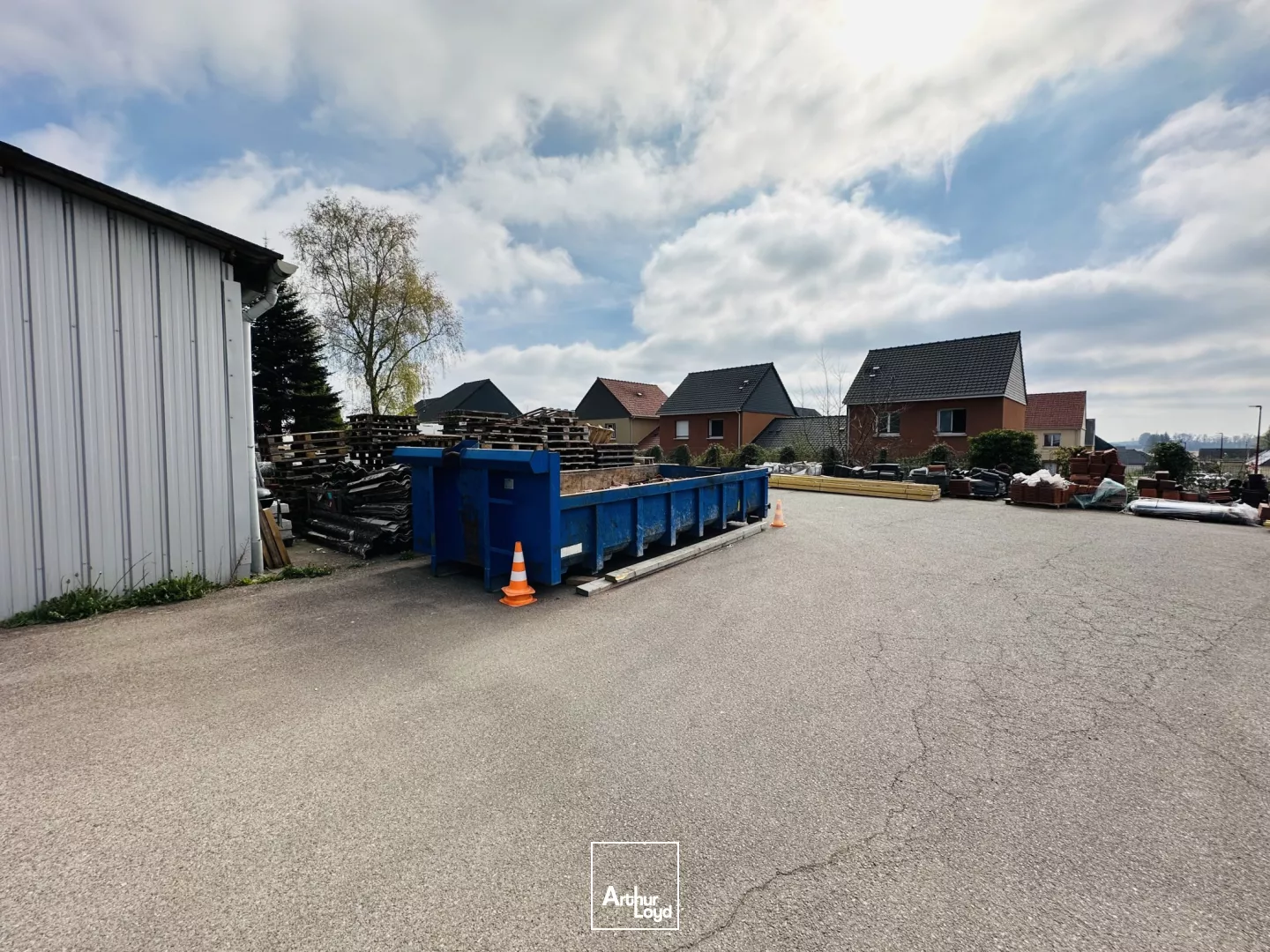 Locaux d'activité à louer à YERVILLE 76760