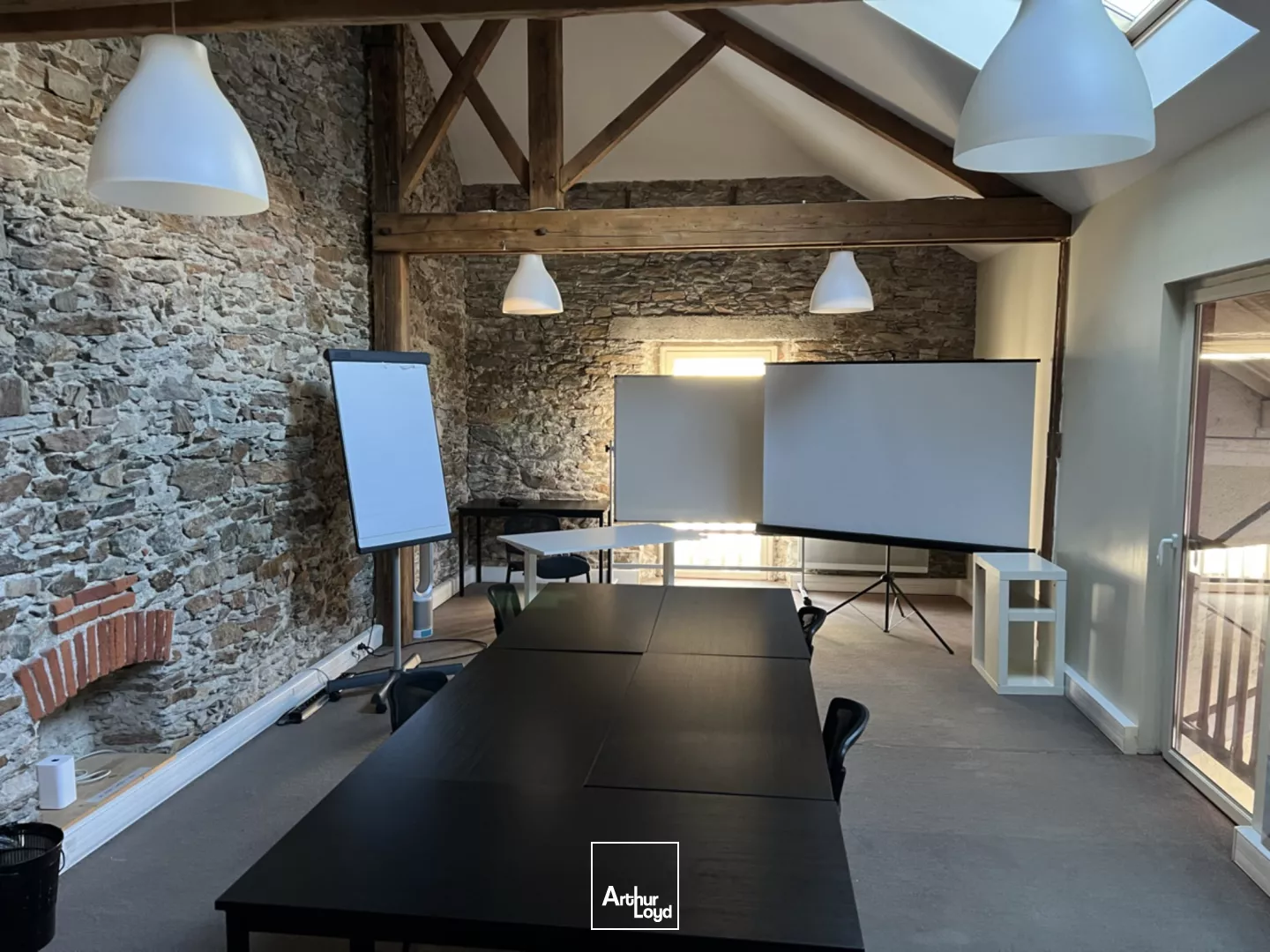 IMMEUBLE INDEPENDANT BUREAUX A VENDRE CITE DES CONGRES NANTES