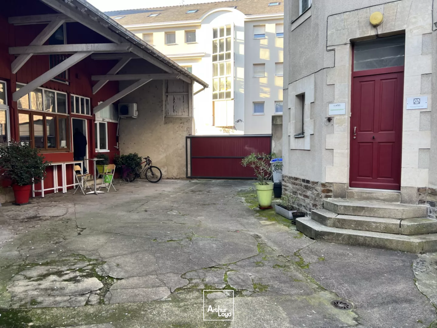 IMMEUBLE INDEPENDANT BUREAUX A VENDRE CITE DES CONGRES NANTES