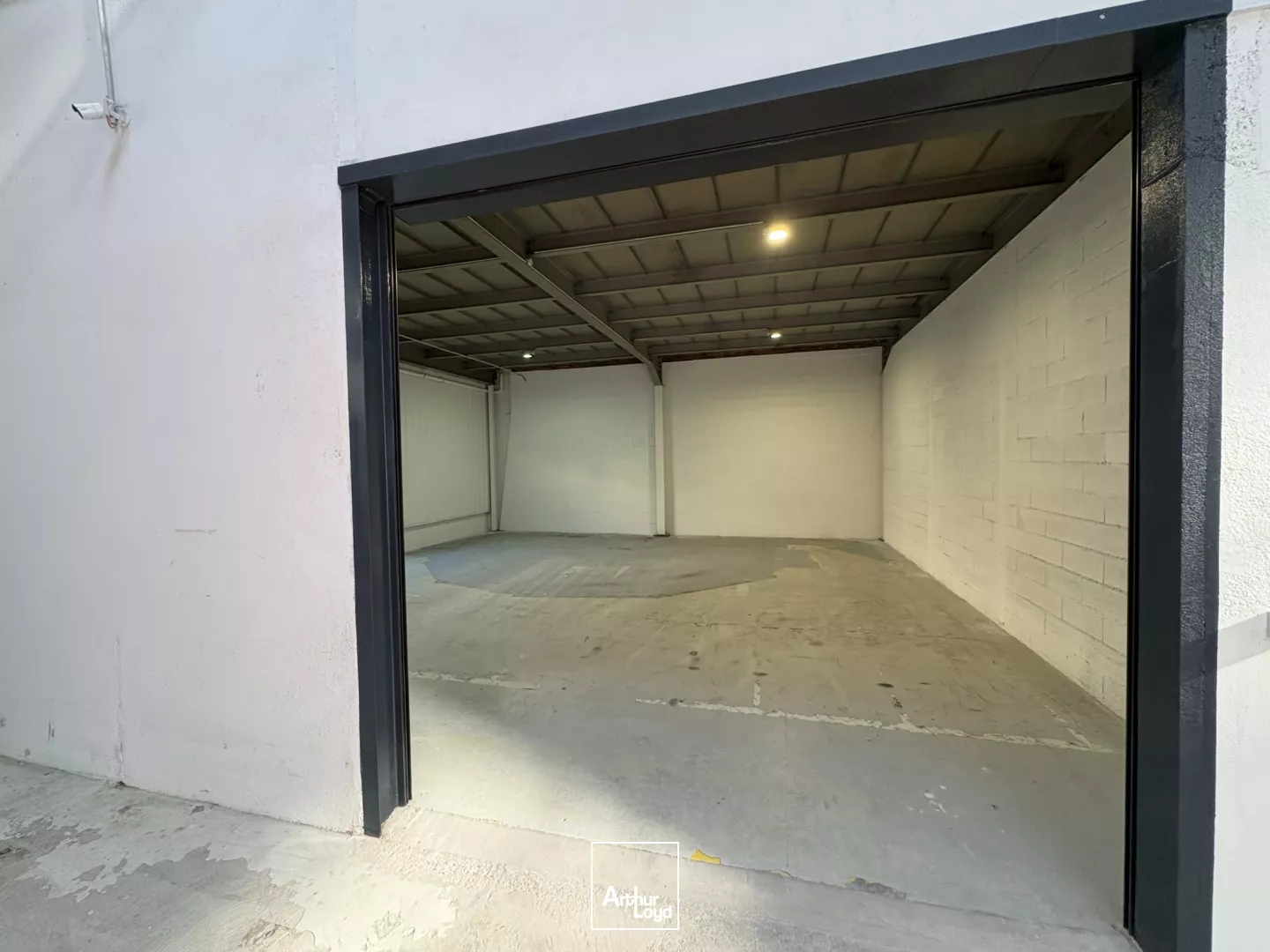 Locaux d'activités / Box à louer à Beaugency dans le Loiret (45)