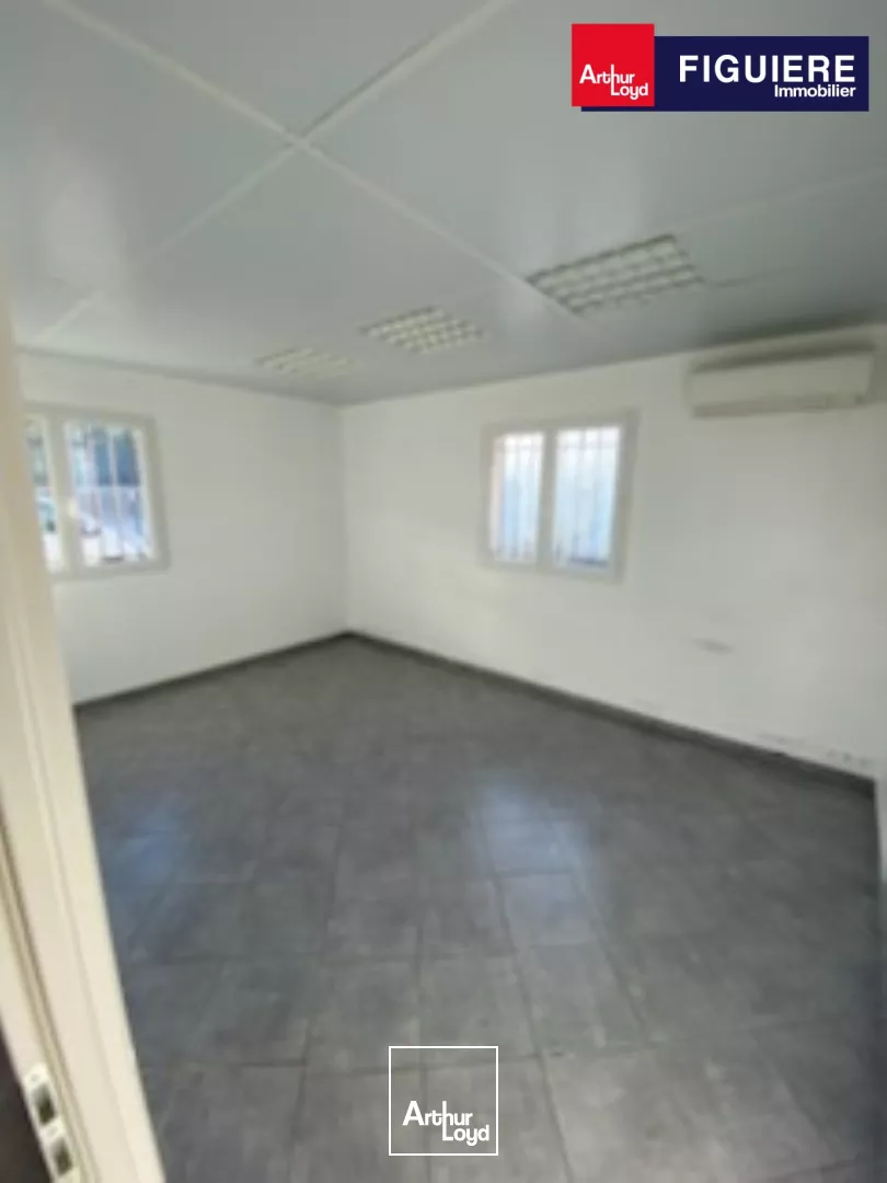 INVEST BUREAUX 115 M² À VENDRE ZI LES SARDENAS LANÇON-PROVENCE