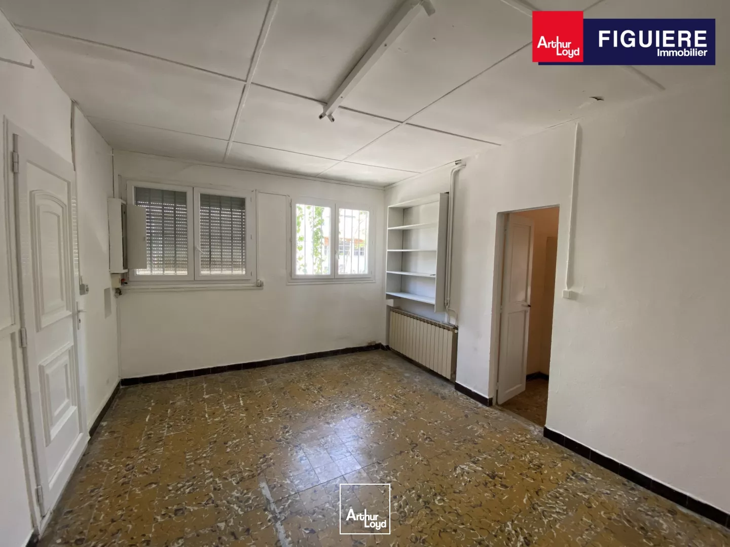 LOCATION DE BUREAUX A RENOVER PROCHE GARE SALON DE PROVENCE