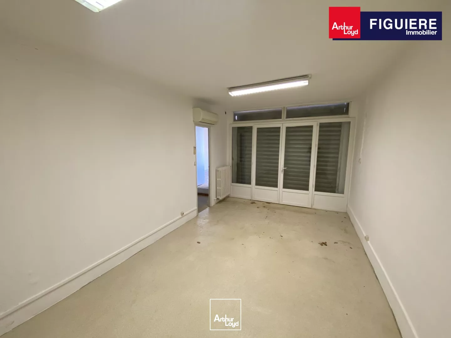 LOCATION DE BUREAUX A RENOVER PROCHE GARE SALON DE PROVENCE