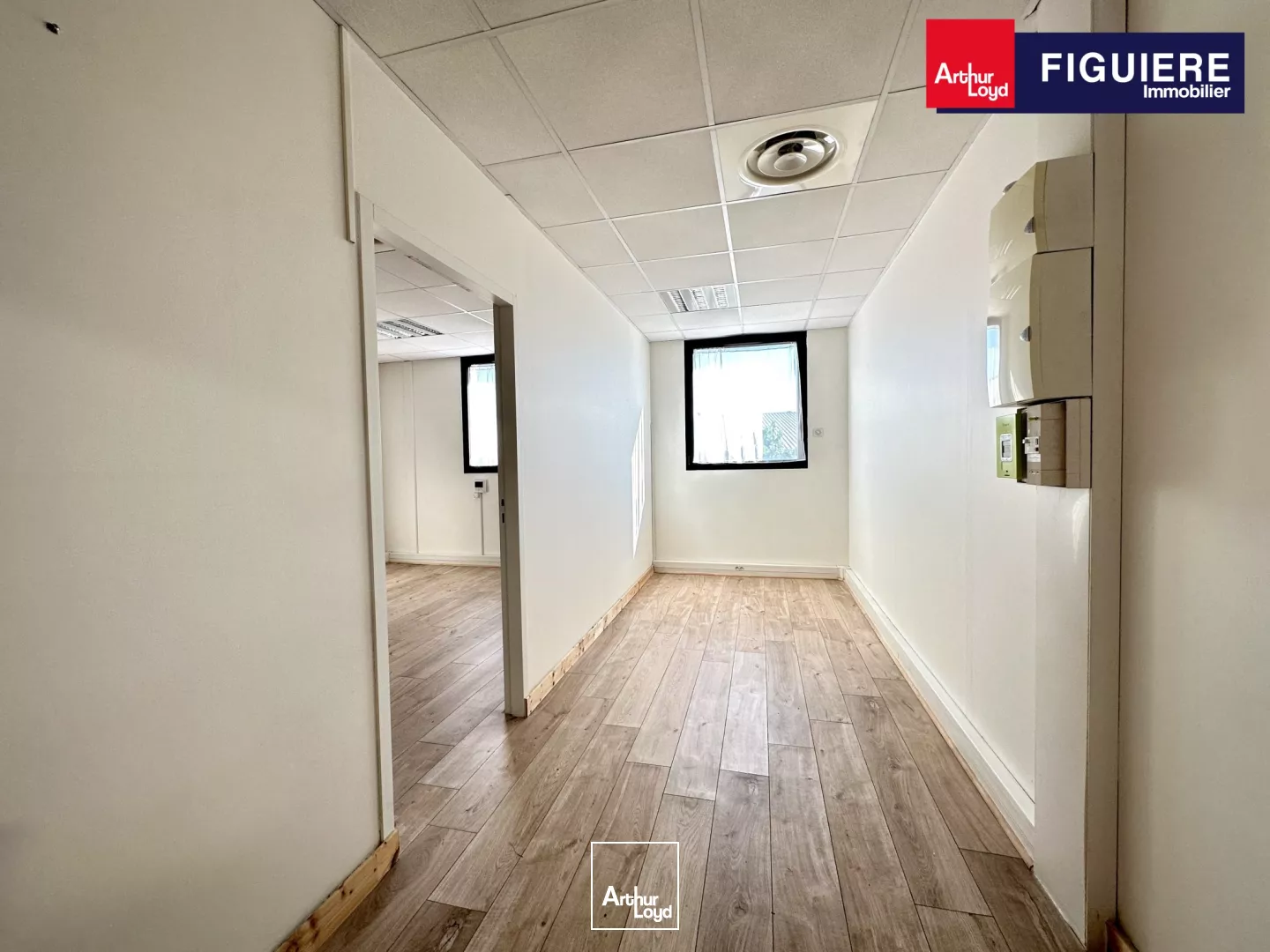 BUREAUX ET COMMERCES DE STANDING À LOUER AIX SUD