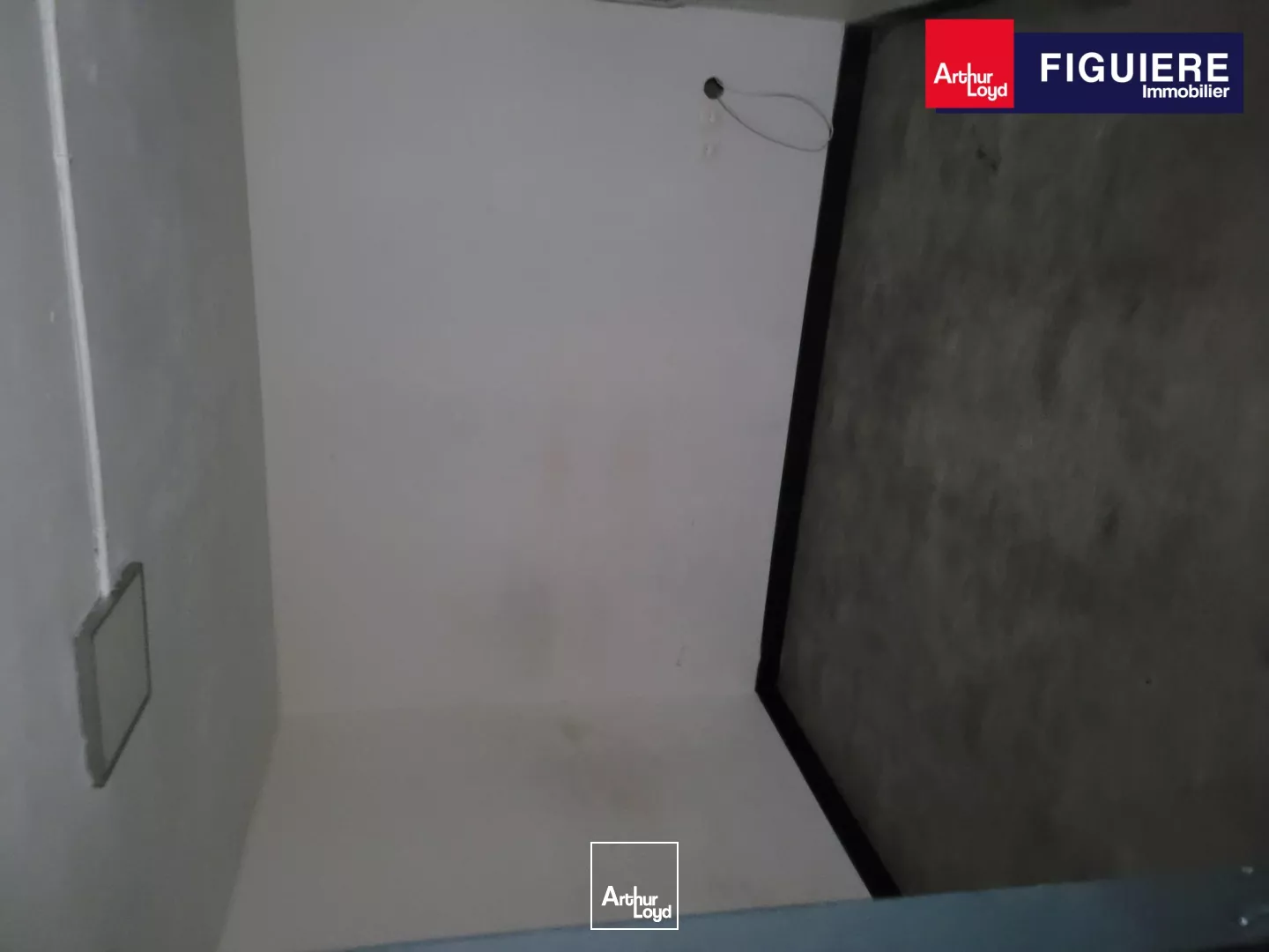 Local commercial de 173m² avec terrasse pour restauration 