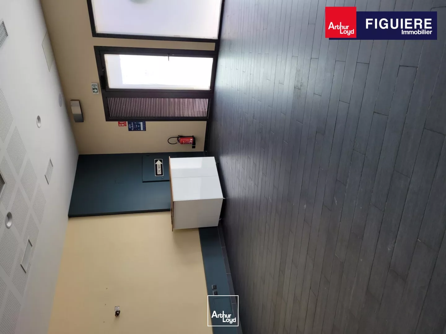 Local commercial de 173m² avec terrasse pour restauration 