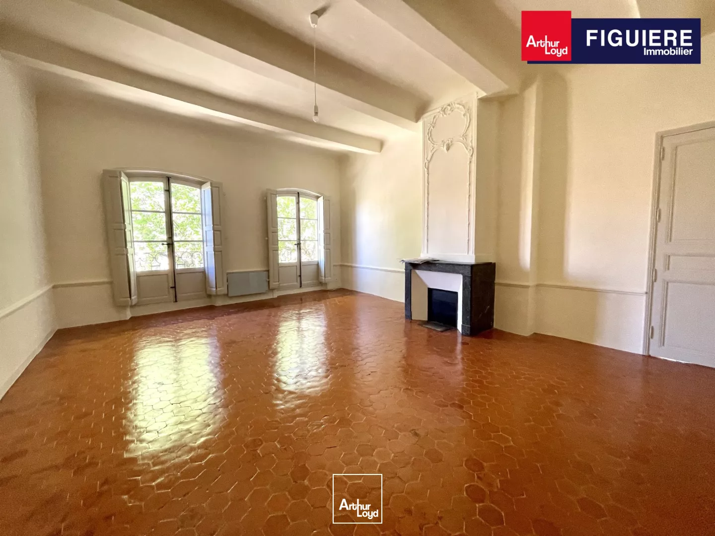 BUREAUX DE STANDING - COURS MIRABEAU