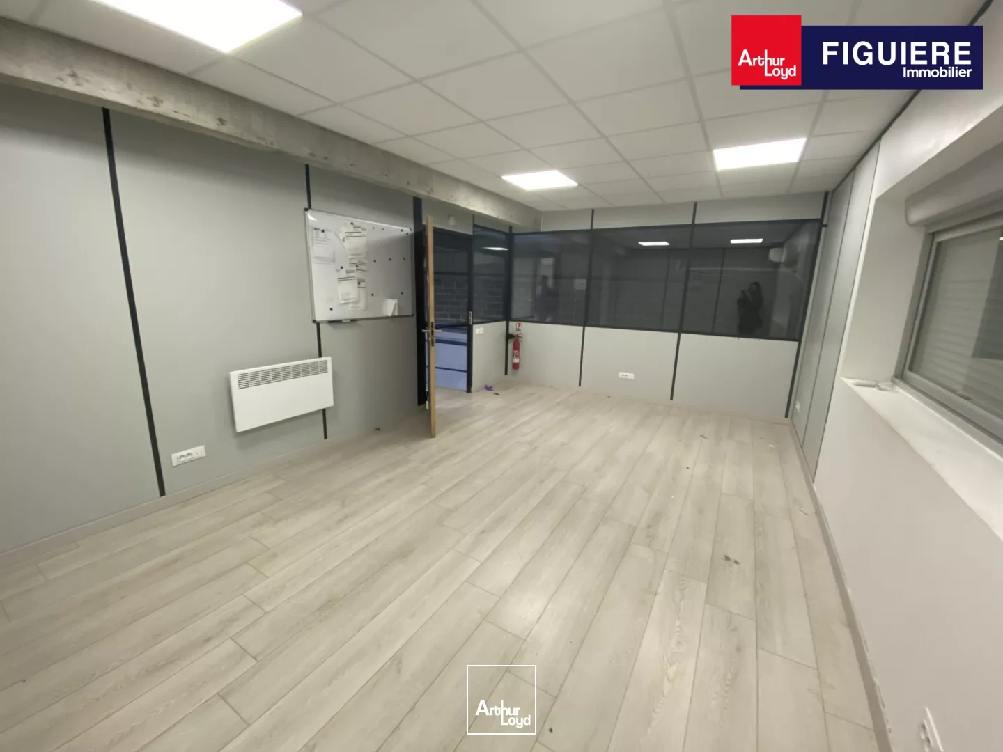 LOCAL D'ACTIVITES EN EXCLUSIVITE A LOUER SUR MARTIGUES