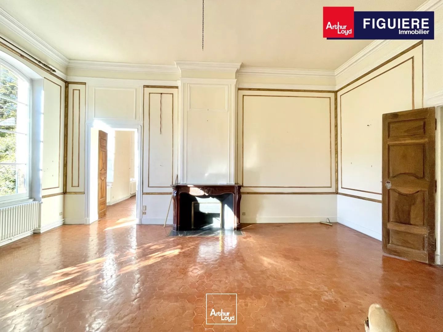 BUREAUX D'EXCEPTION DANS HOTEL PARTICULIER