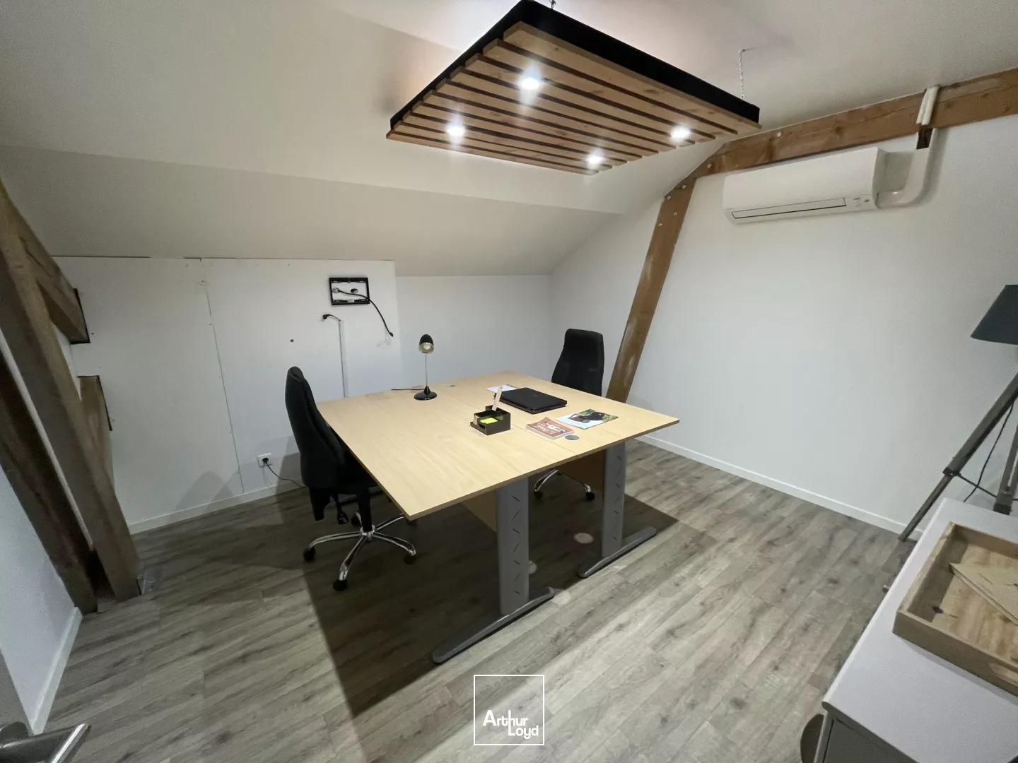 BUREAUX THOUARE SUR LOIRE