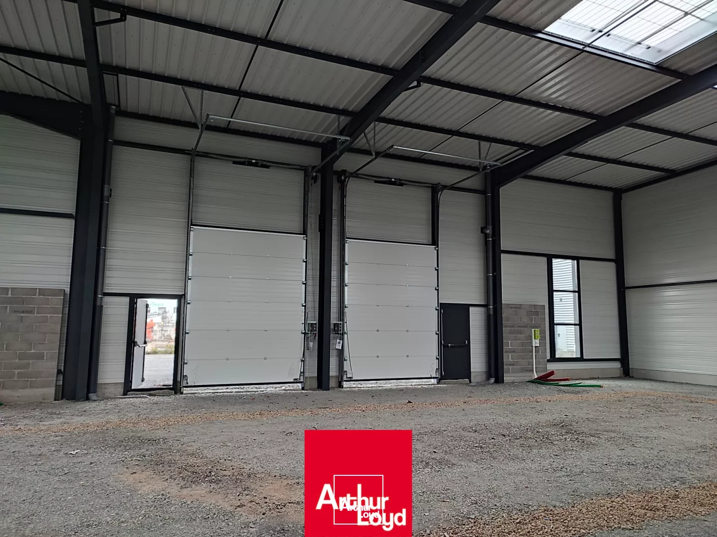 Entrepôt - Locaux d'activité - Villefranche sur Saône - Zone industrielle