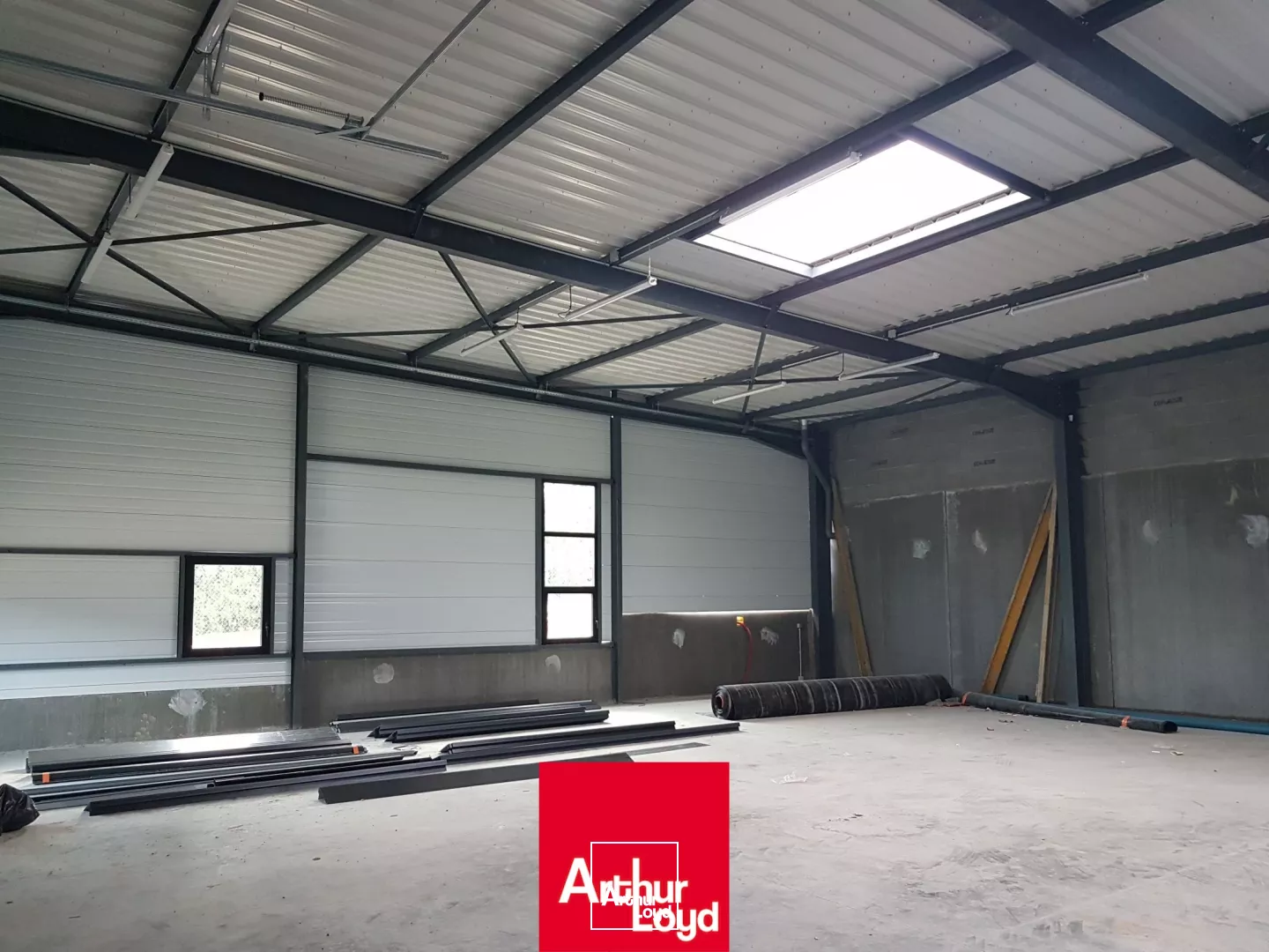 A louer | Local d'activité | Villefranche - Anse 