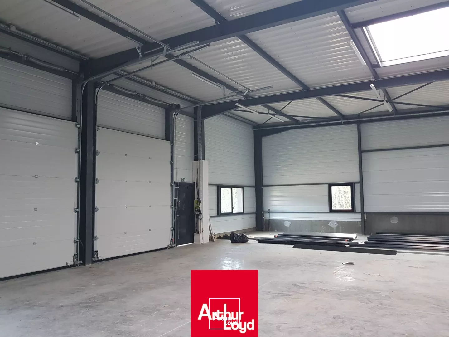 A louer | Local d'activité | Villefranche - Anse 