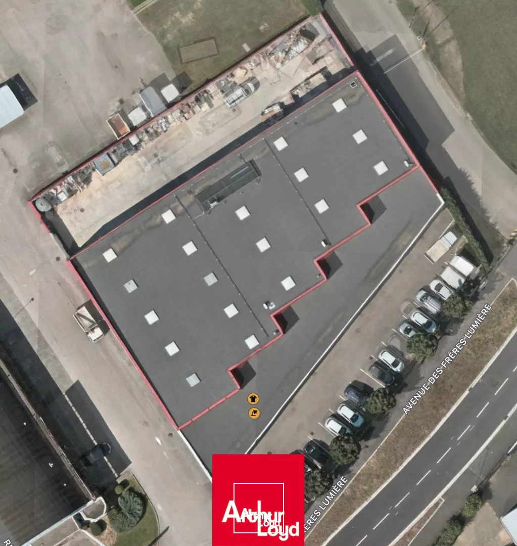 Investissez dans cet ensemble de locaux d'activité occupés à Genay !