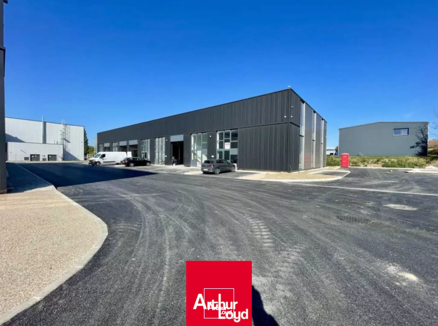 A LOUER | TREVOUX (01600) - Locaux d'activté