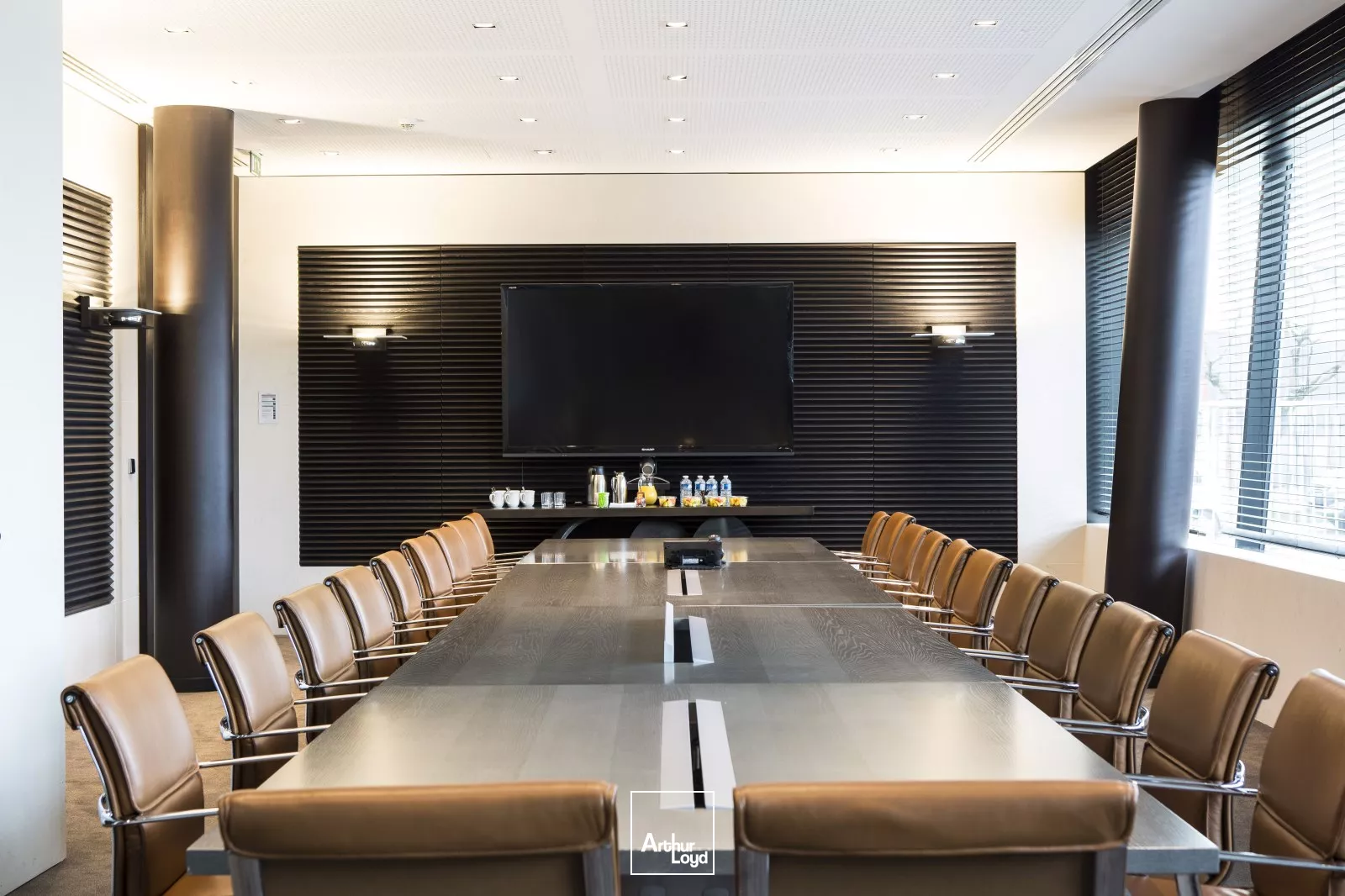 West Plaza à Colombes - Bureaux lumineux - Nombreux services sur site - Terrasses et cadre exceptionnel