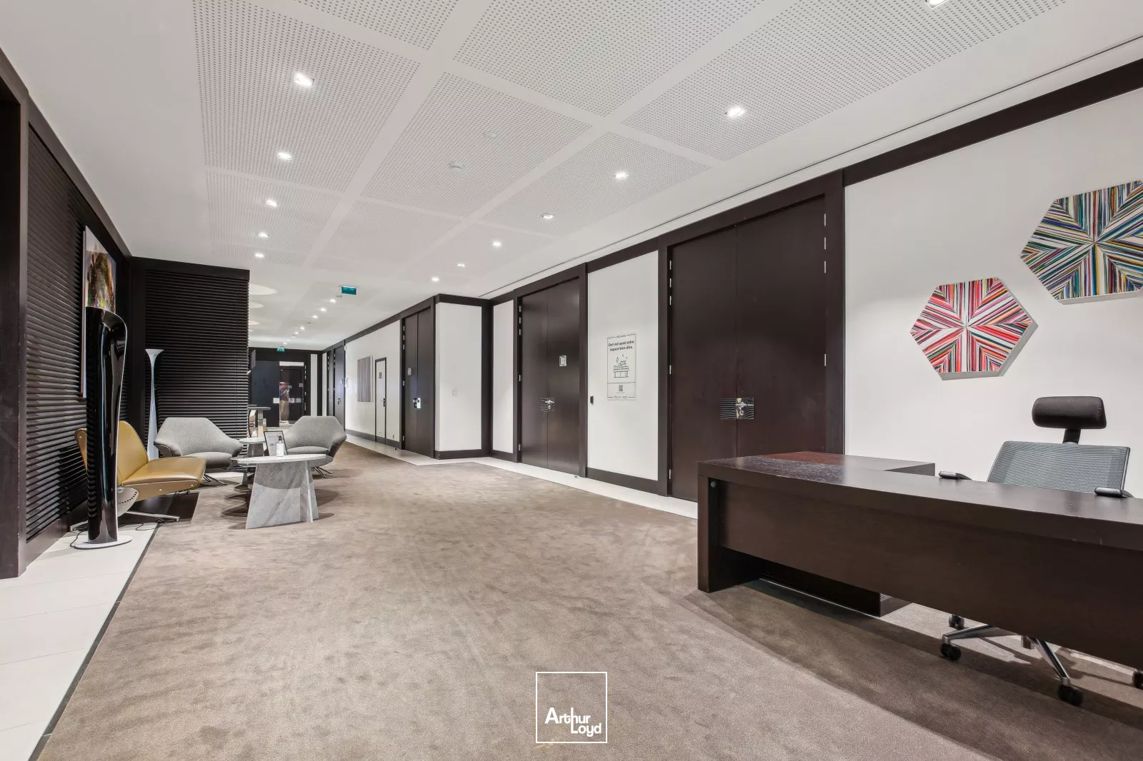 West Plaza à Colombes - Bureaux lumineux - Nombreux services sur site - Terrasses et cadre exceptionnel