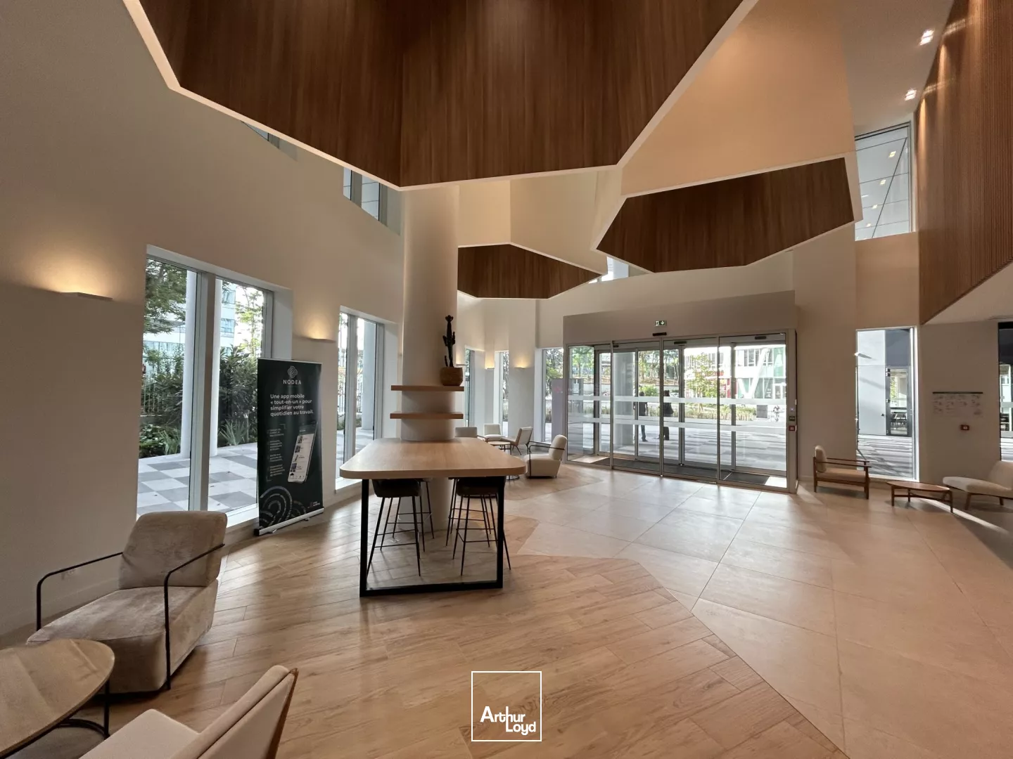 Bureaux neufs avec Roof top à Rueil-Malmaison - Nombreuses prestations de qualité - Au pied du RER A