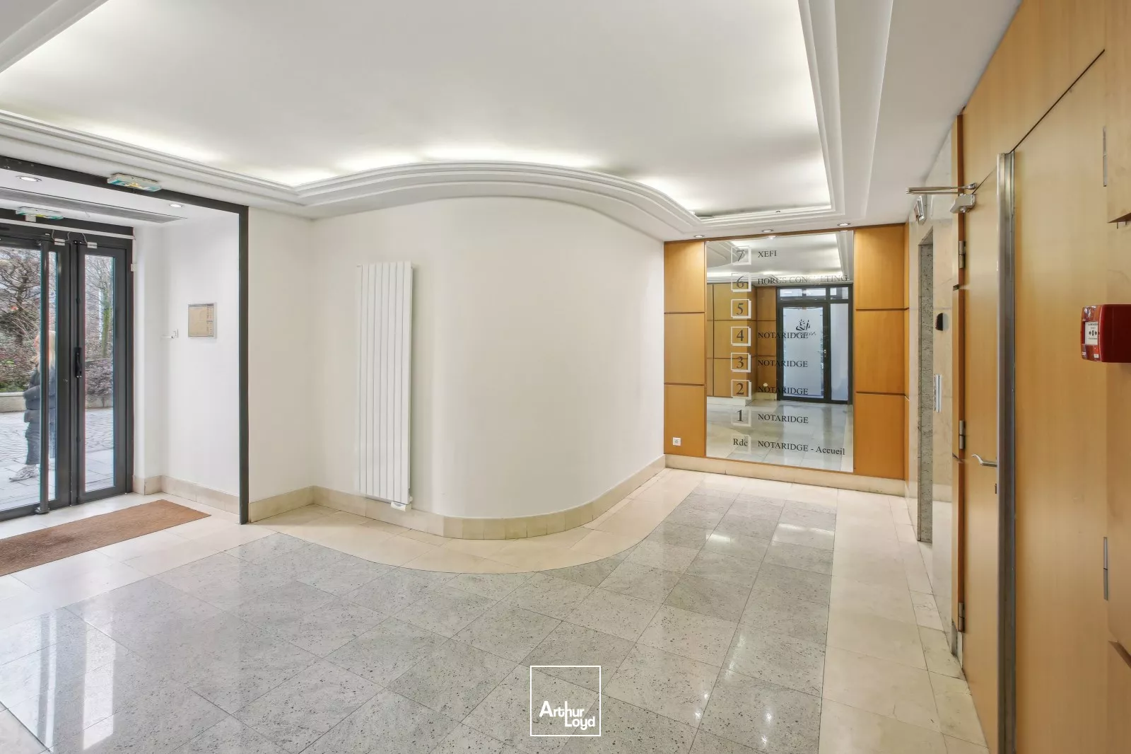 Bureaux fonctionnels proche du Métro - Bail de courte durée