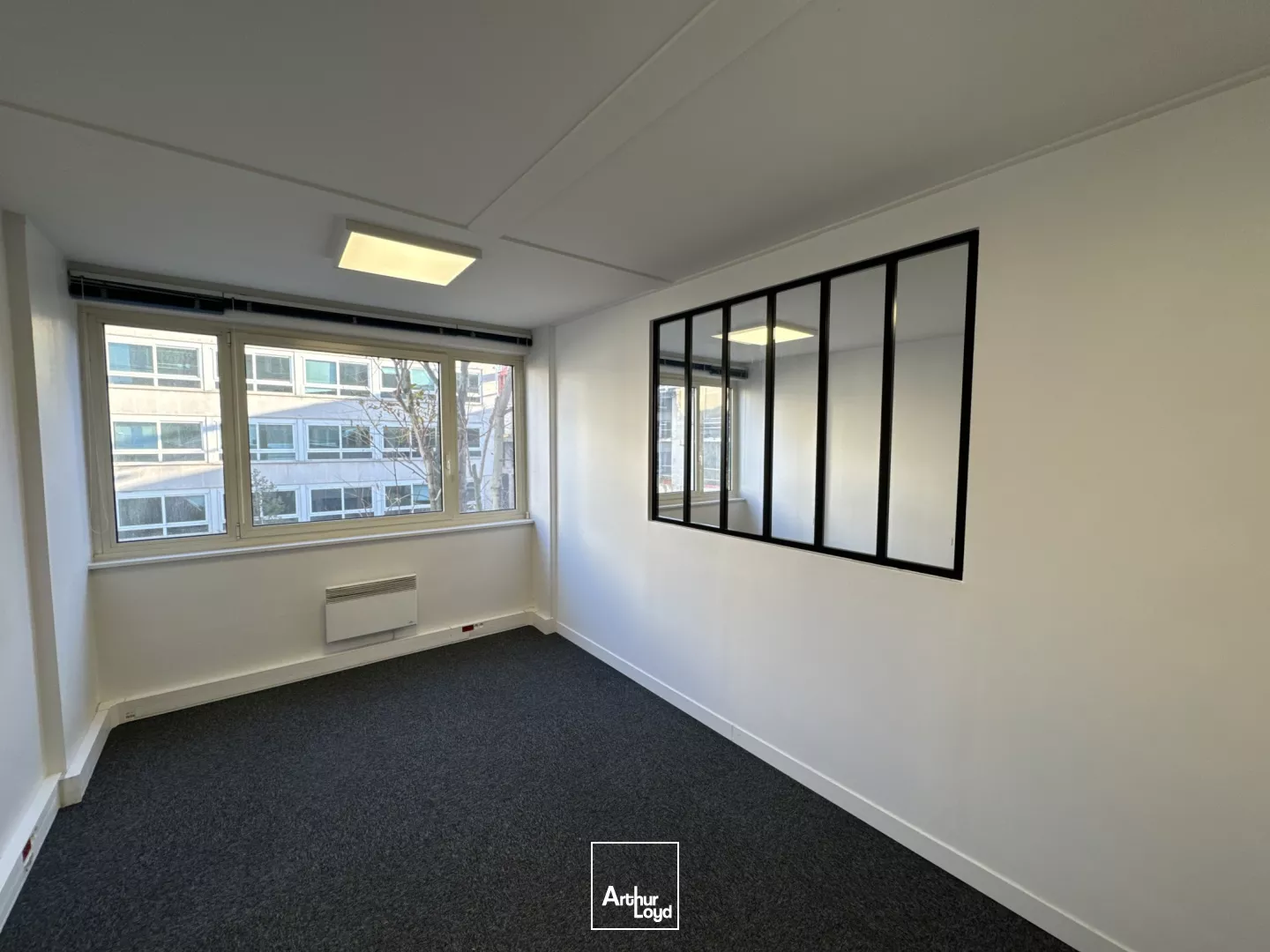 Bureaux modulables à Neuilly-sur-Seine - Au pied du Métro 1 - 