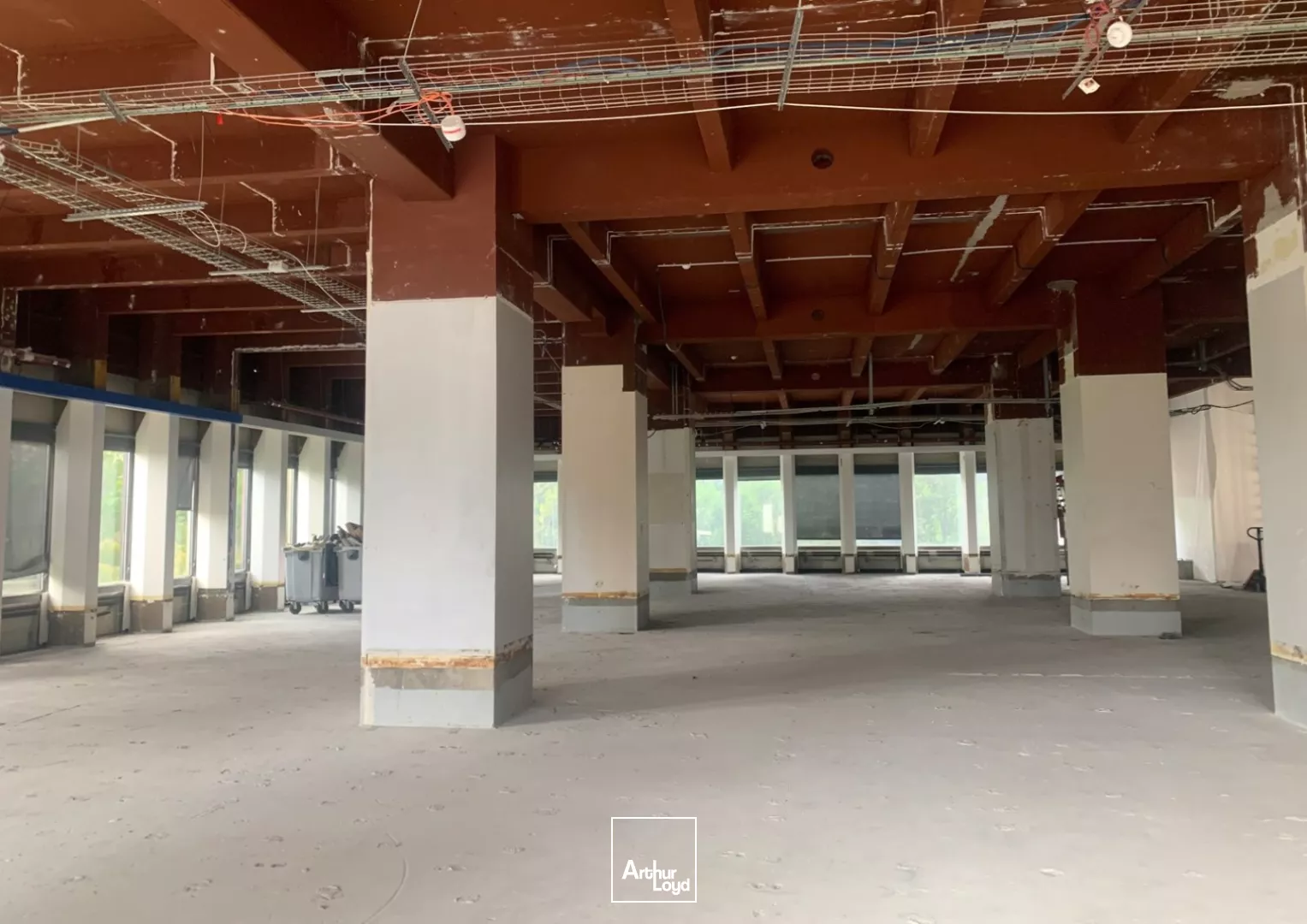 Bureaux ERP à vendre, idéal pour centre de formation - Aux portes de Paris