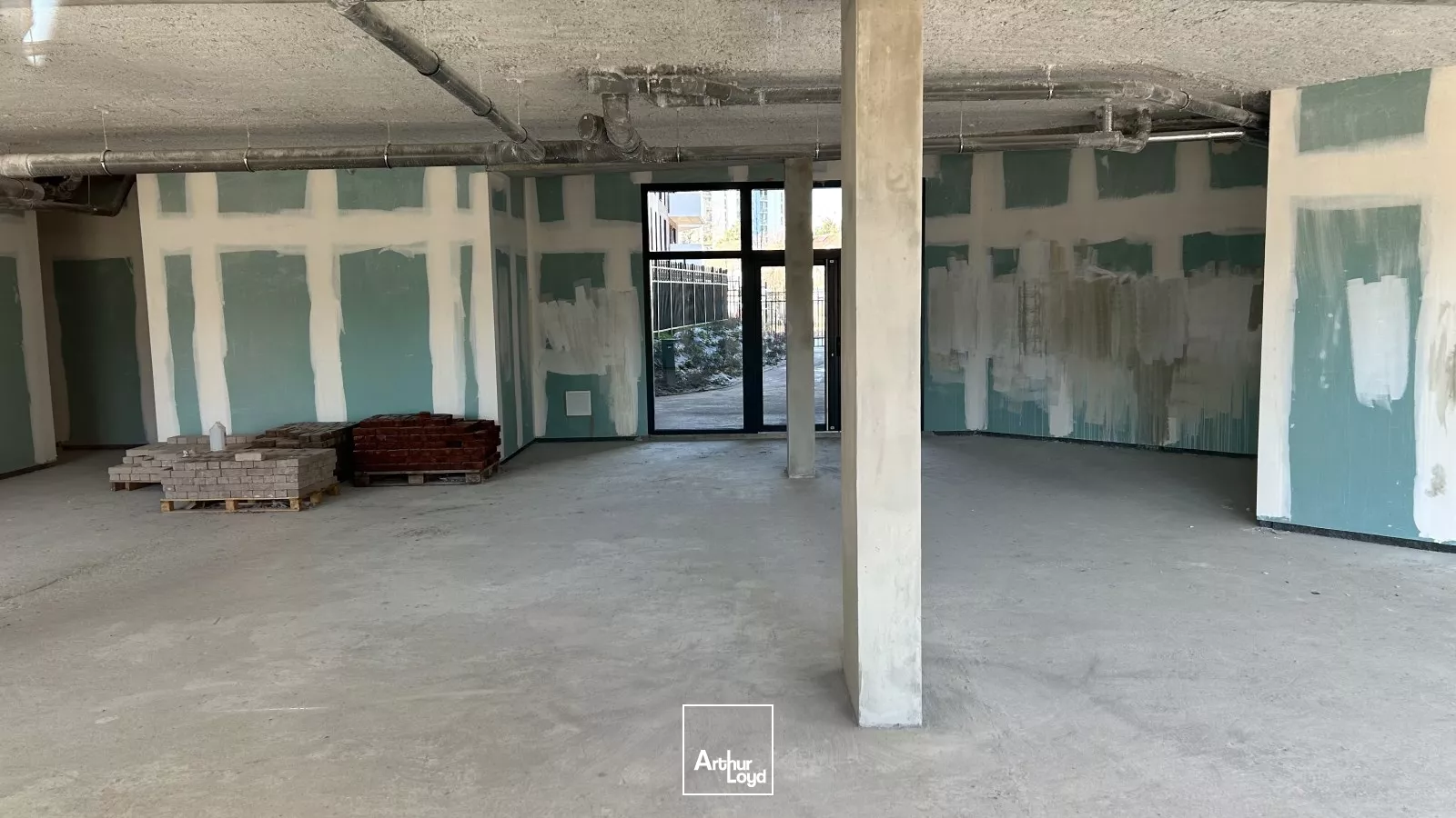 Locaux commerciaux à louer à La Madeleine - Immeuble Sensorium - Emplacement Premium aux portes de Lille