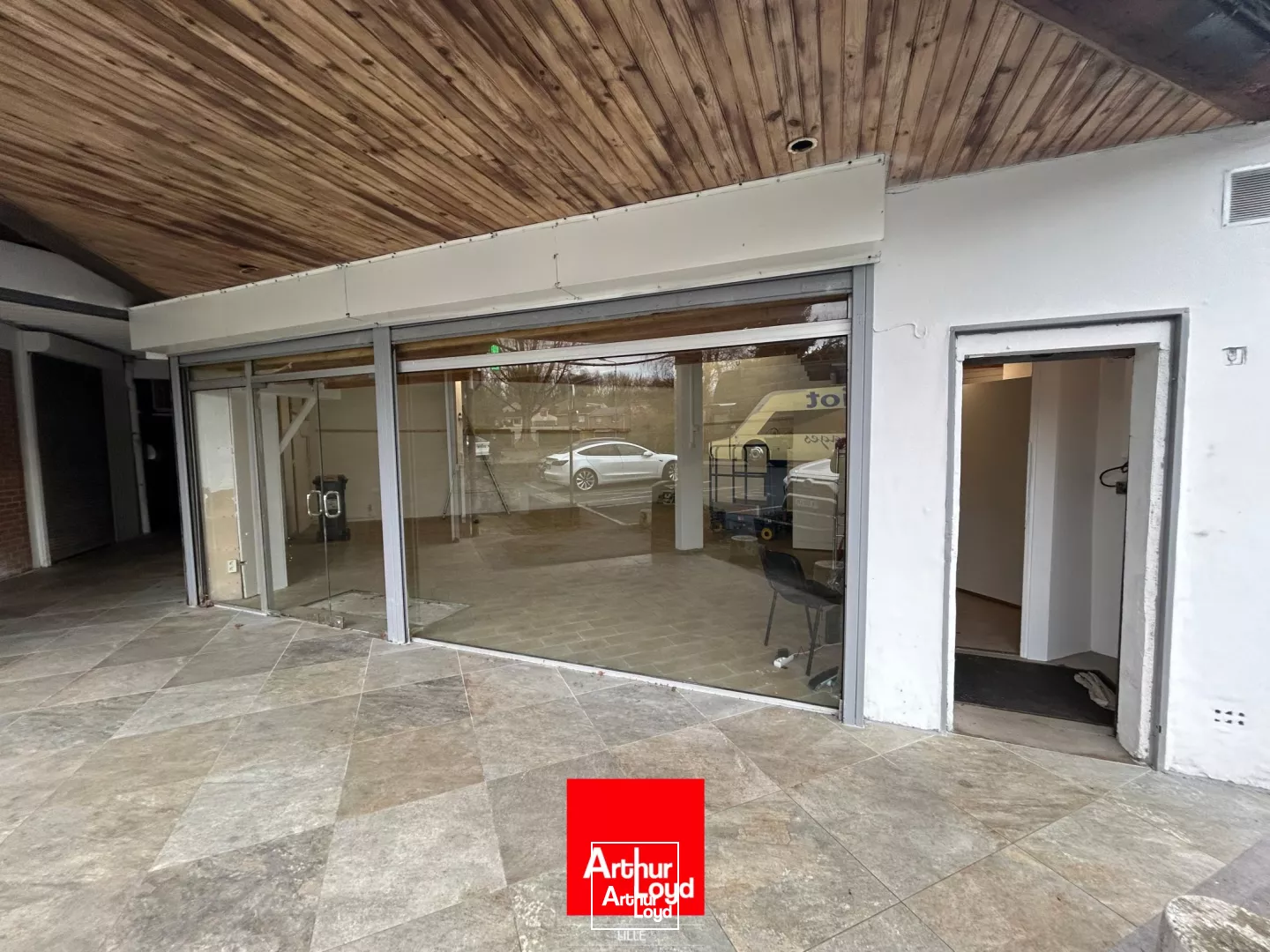 Local Commercial à Louer - Villeneuve d'Ascq