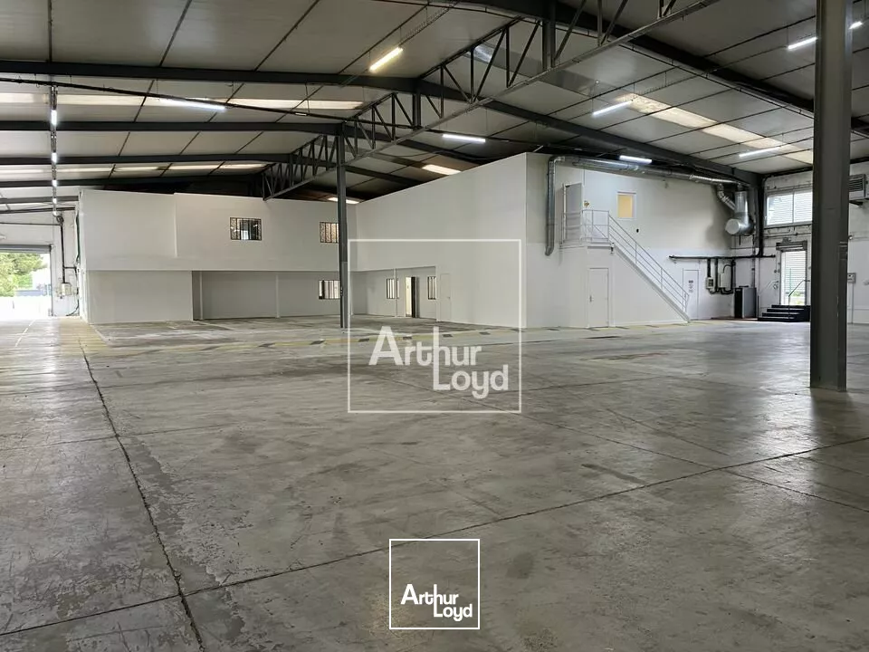 MORANGIS BATIMENT INDEPENDANT A LOUER