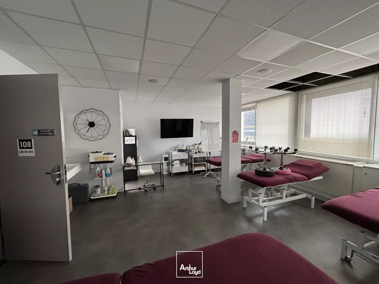 A louer - Immeuble de bureaux - BORDEAUX Mériadeck