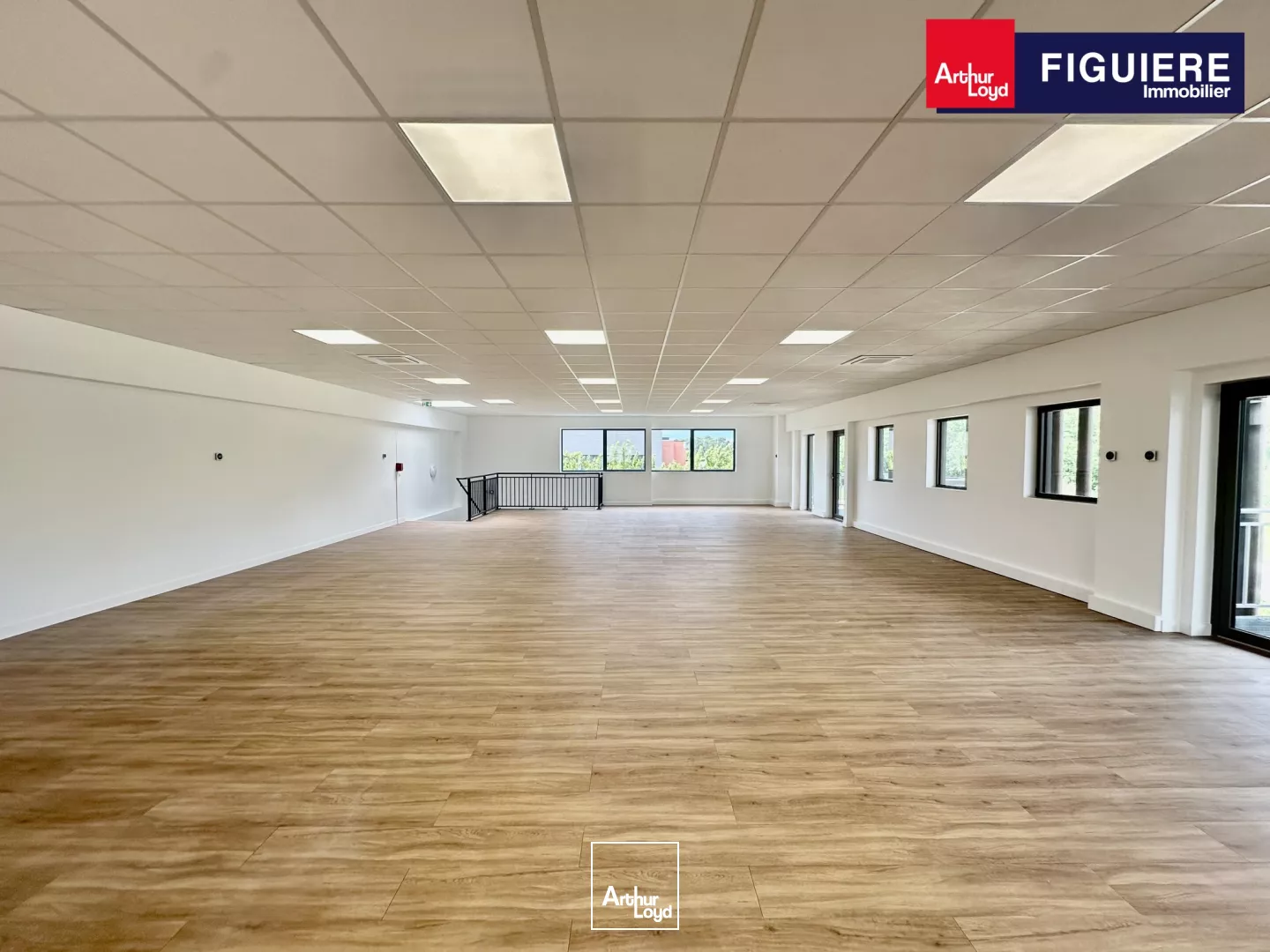 Bâtiment d'activités neuf à louer sur VENELLES