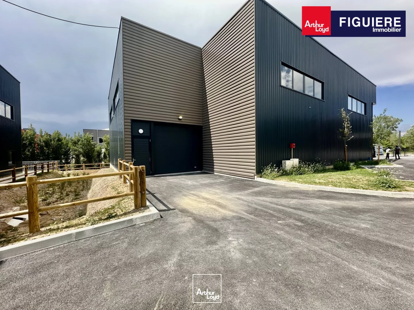 Bâtiment d'activités neuf à louer sur VENELLES