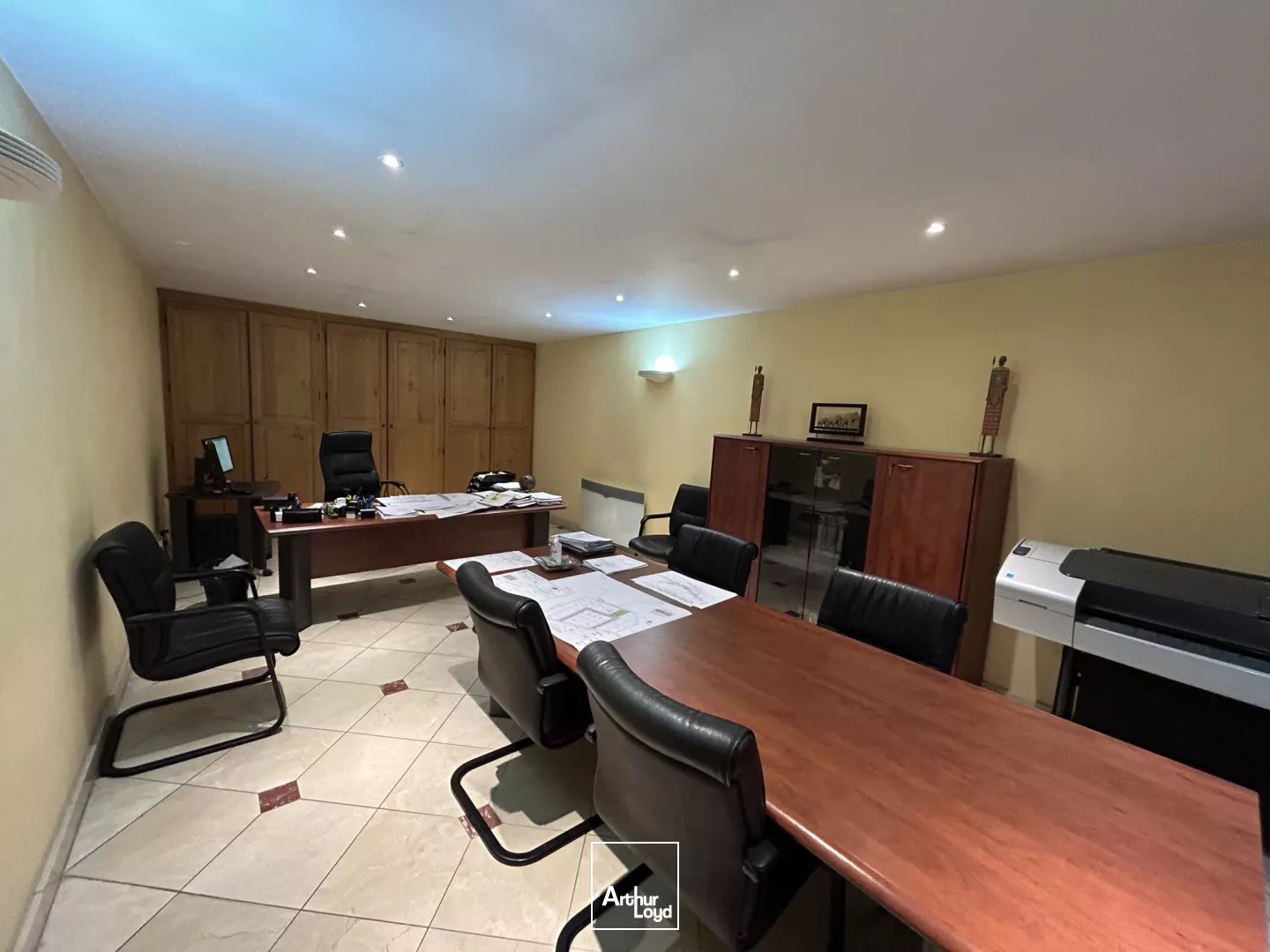 Local commercial à vendre 