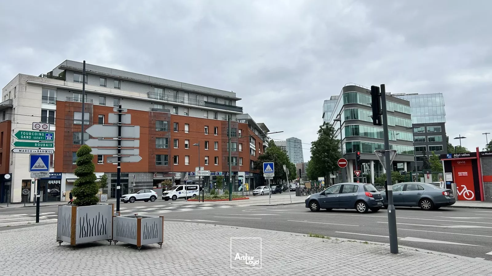 Local commercial de 79m2 à louer, top secteur Romarin, La madeleine - dispo fin d'année 2025 !