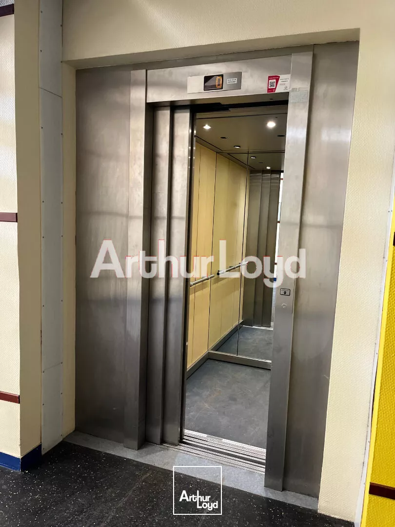 Immeuble R+1 bureaux - Herouville Saint Clair