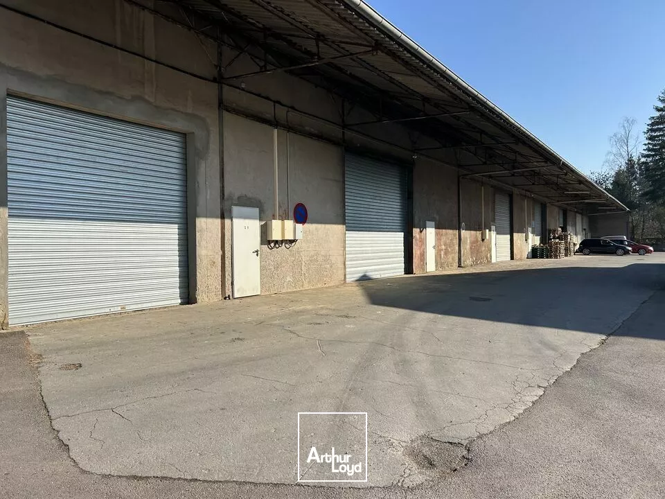 LOCAL D'ACTIVITE - ENTREPOT à VENDRE de 117 m²