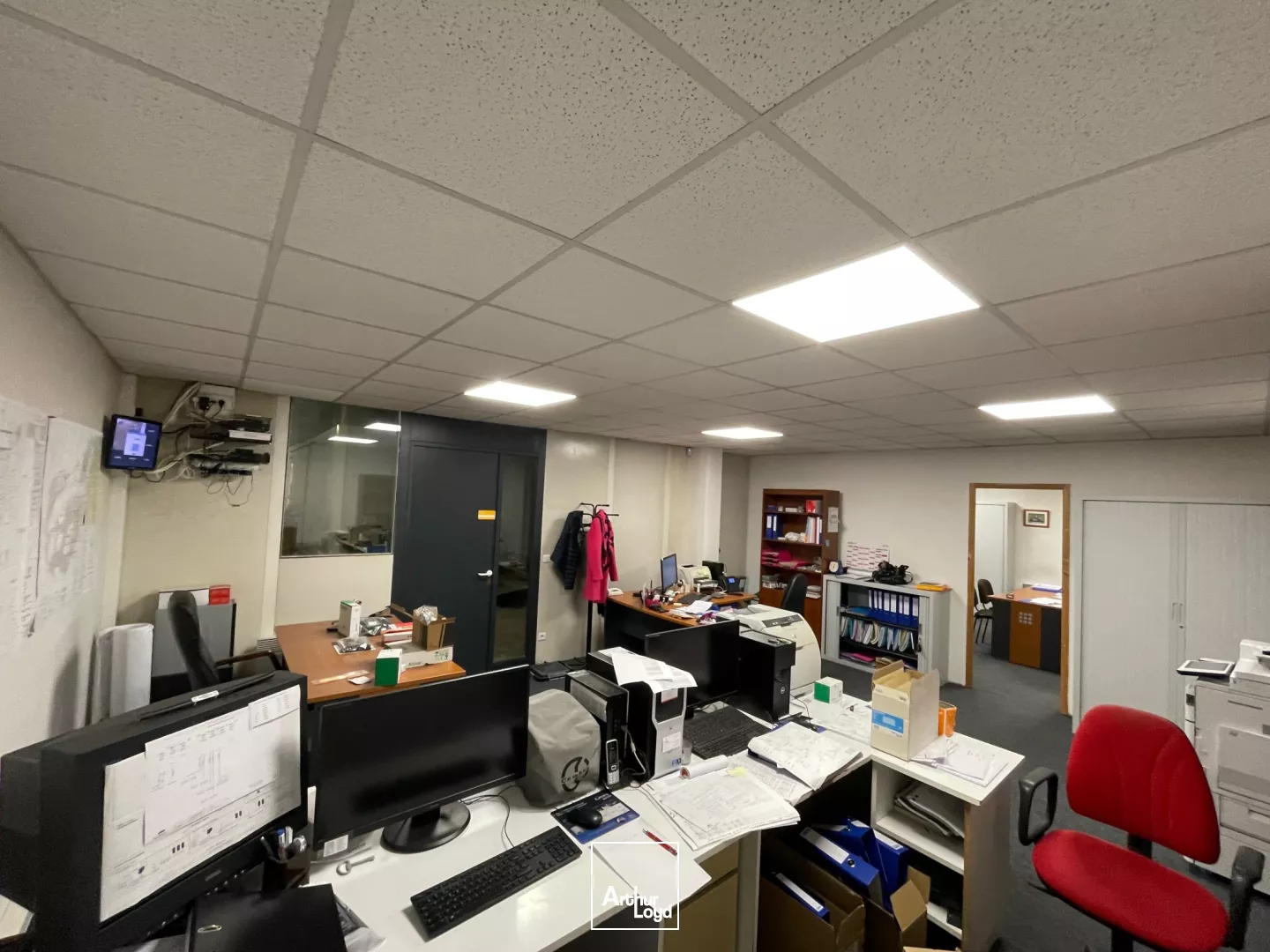 A LOUER LOCAL D'ACTIVITE 686 M2 DIVISIBLES - COMPIÈGNE ZAC DE MERCIÈRES