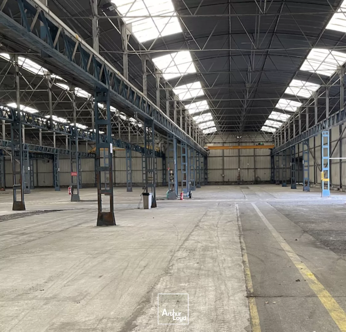 À VENDRE - SITE INDUSTRIEL INDÉPENDANT - ZI PETITE SYNTHE