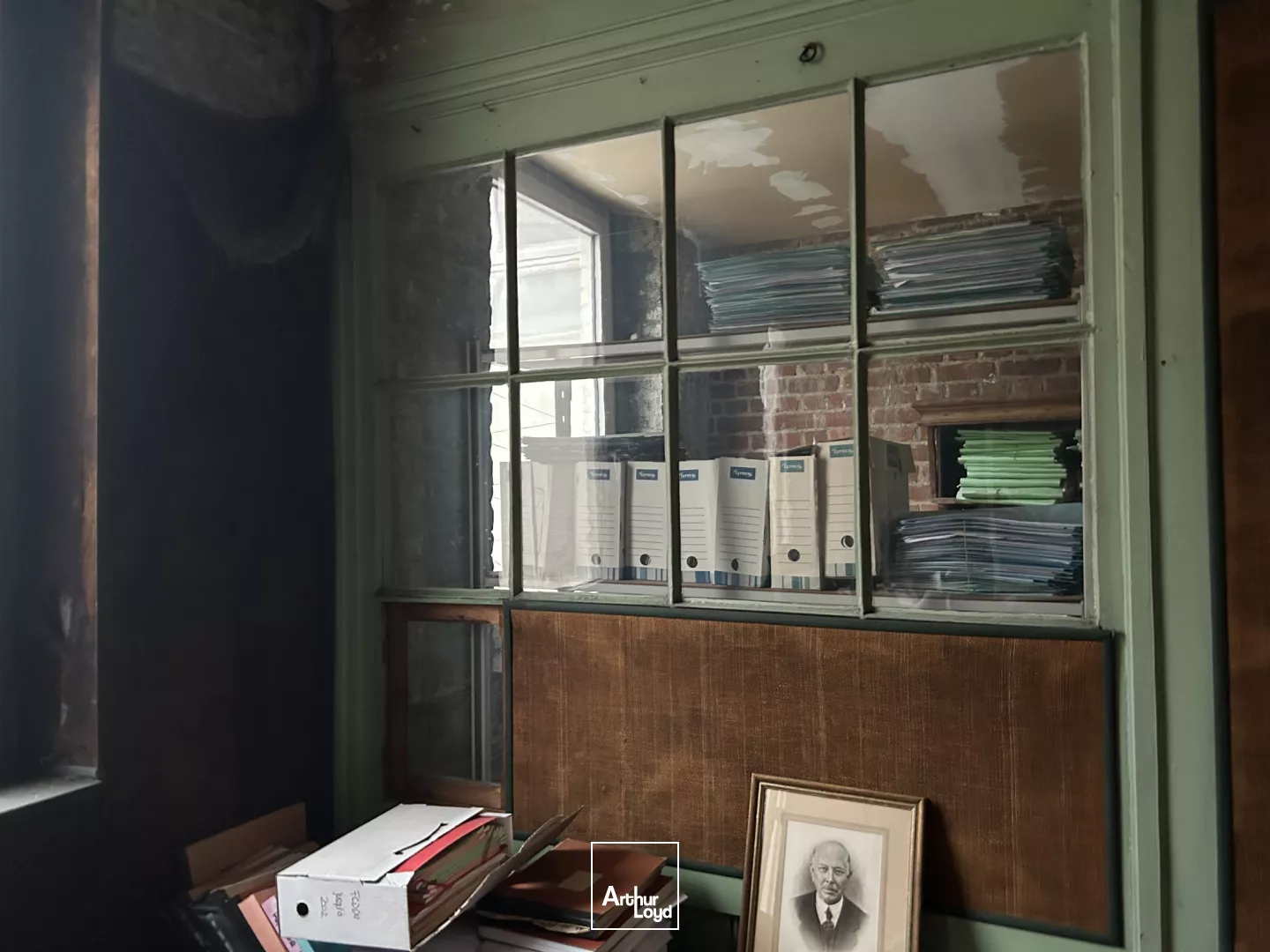 À vendre : Bureaux spacieux et lumineux au coeur d'un quartier dynamique de Roubaix - Accessibilité optimale et forte attractivité