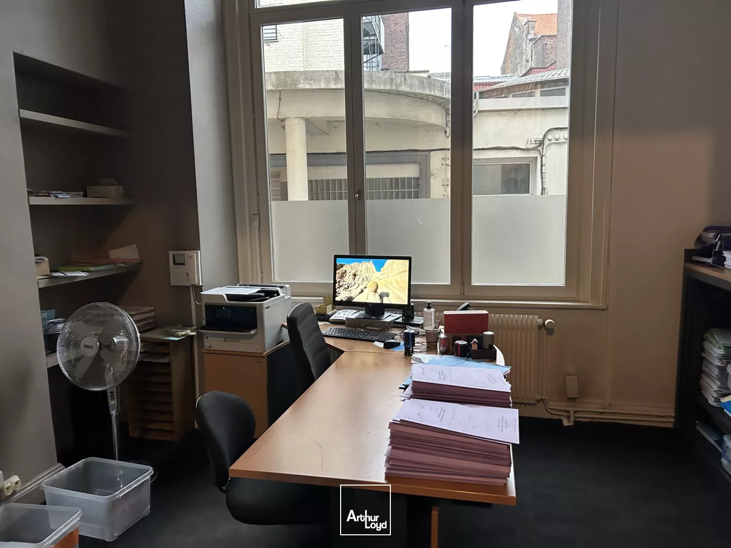 À vendre : Bureaux spacieux et lumineux au coeur d'un quartier dynamique de Roubaix - Accessibilité optimale et forte attractivité