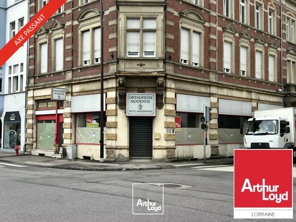 LOCAL COMMERCIAL à VENDRE de 252 m²
