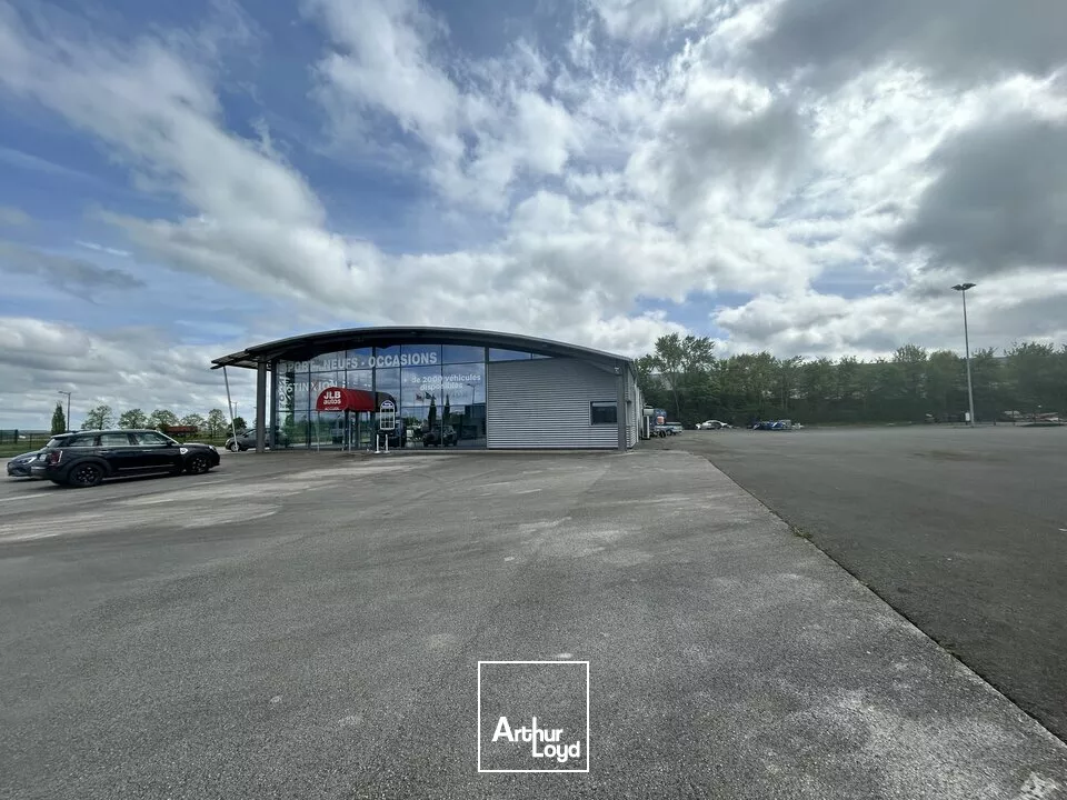 A VENDRE- Site de 900 m² sur 6500m² de terrain