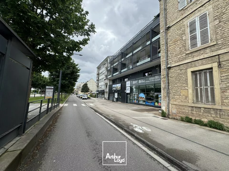 BUREAUX CENTRE VILLE - A LOUER 