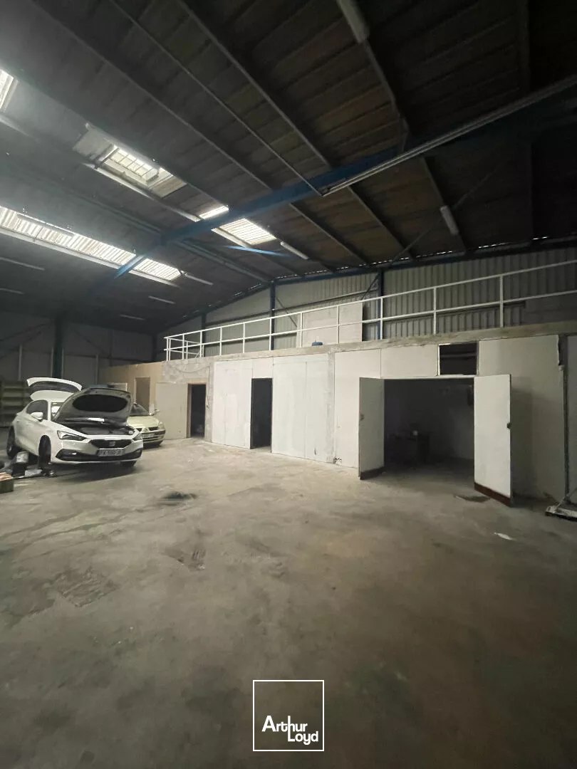 INVESTISSMENT ZONE NORD LIMOGES - Local d'activité - 750 m² - A vendre - Limoges NORD