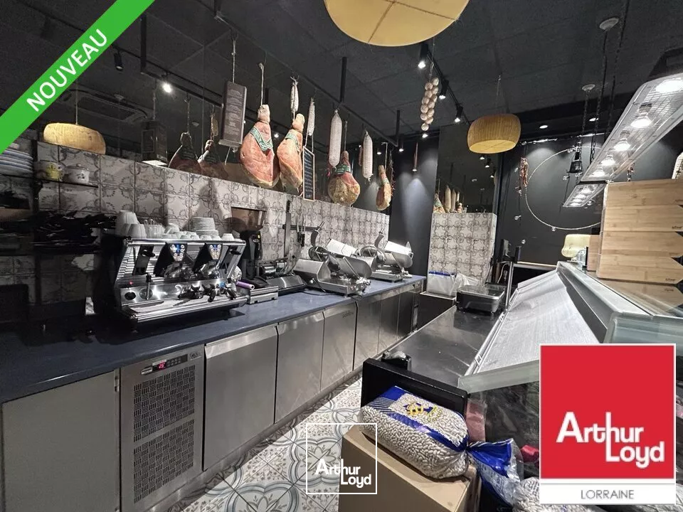 FONDS DE COMMERCE à VENDRE de 57 m²