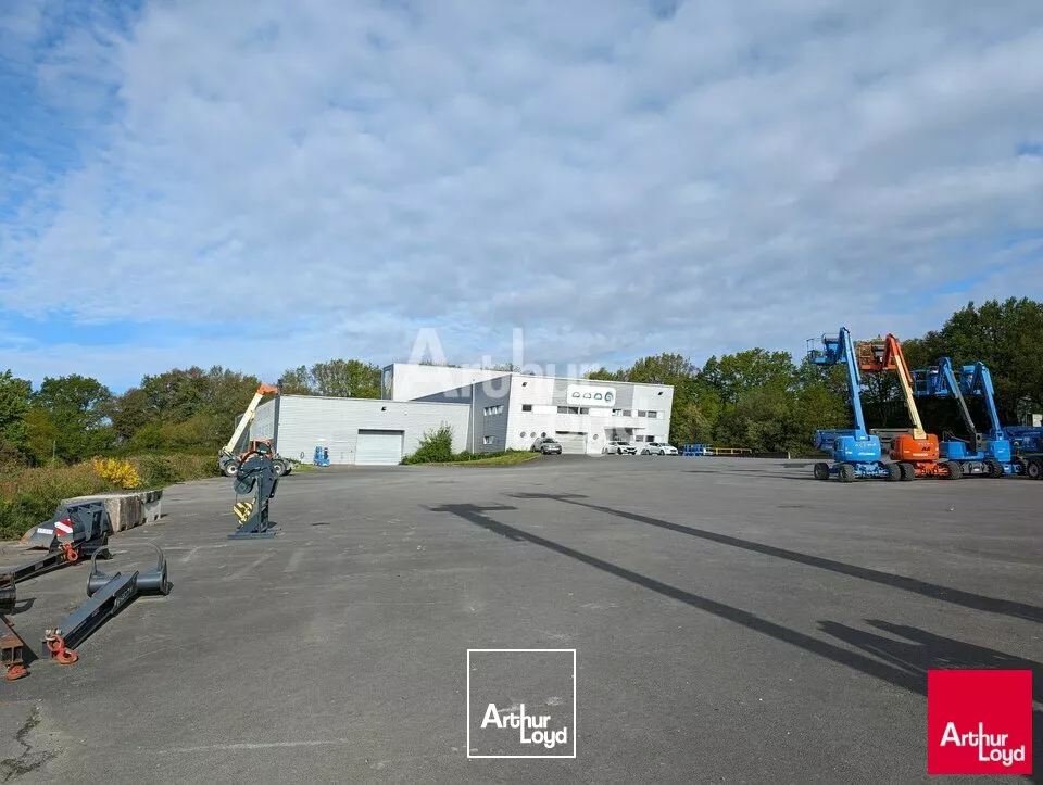 Local d'activité avec grand foncier de 15000 m² sur l'axe Rennes-Nantes ! 
