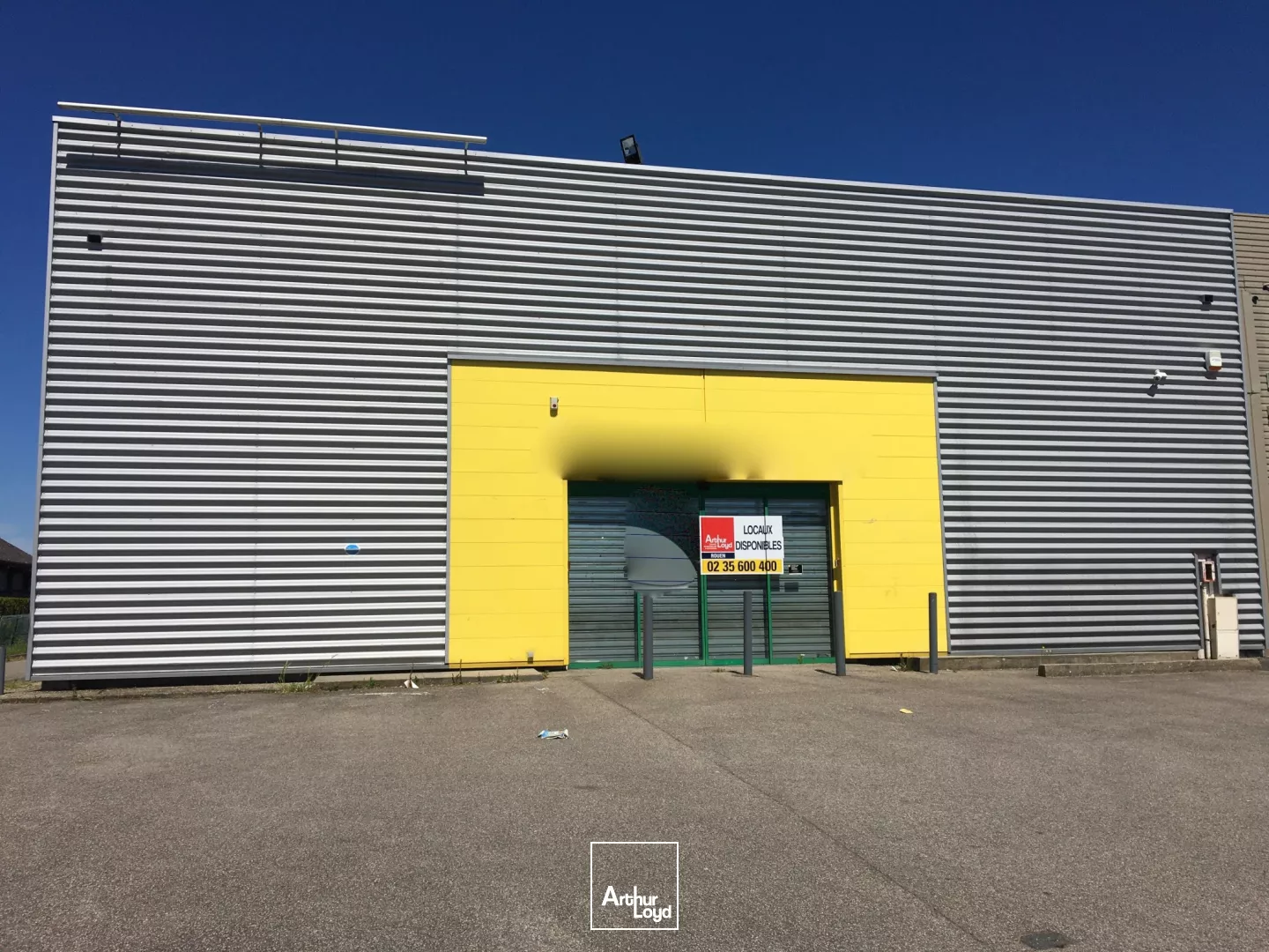 Location Local commercial à BARENTIN