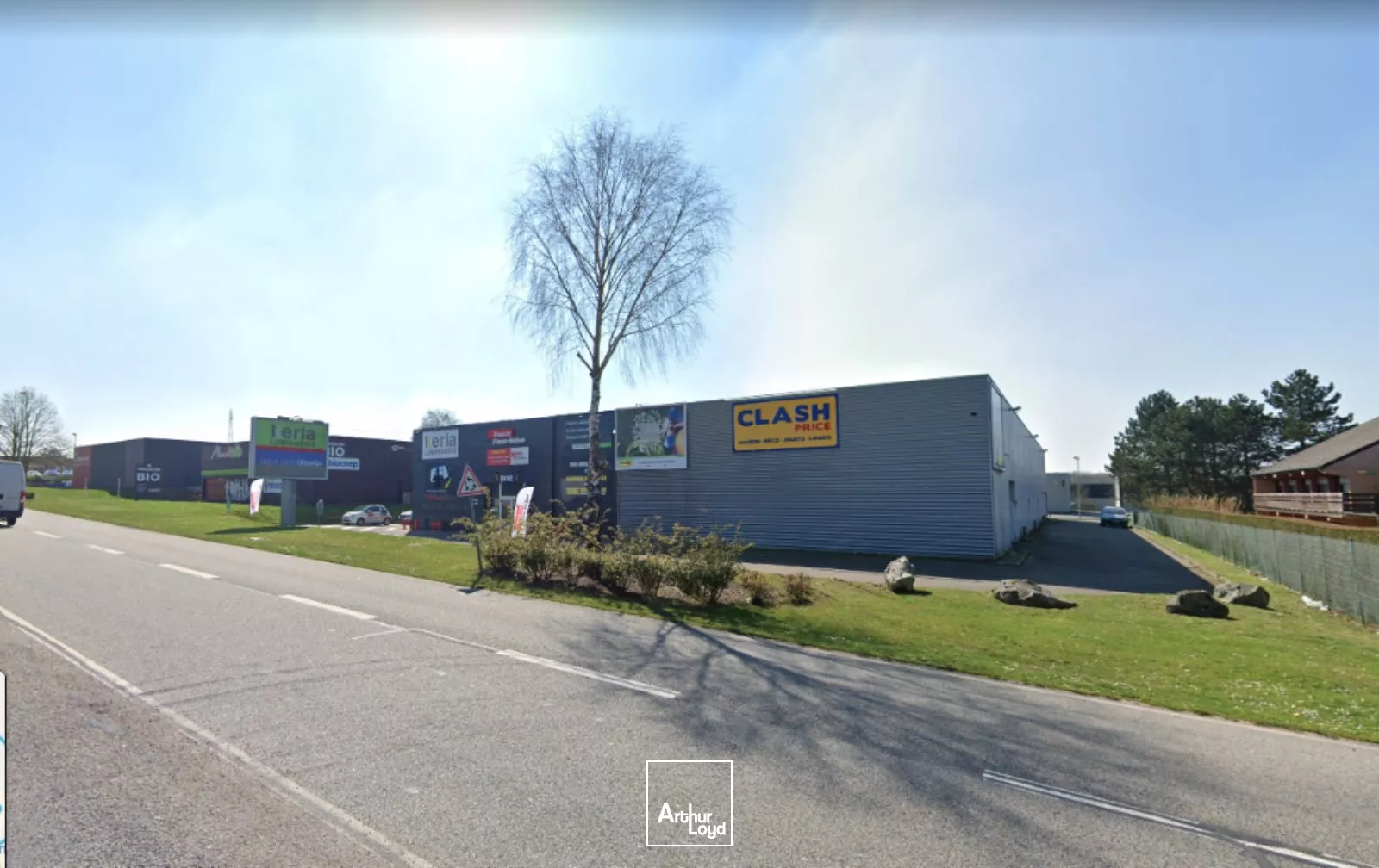 Location Local commercial à BARENTIN