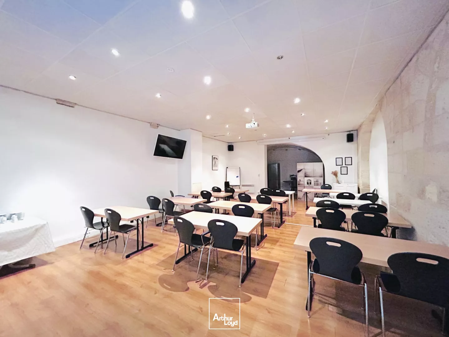 À louer - Bureaux ou local commercial de 87 m² en plein coeur de Bordeaux - Secteur Grand Théâtre