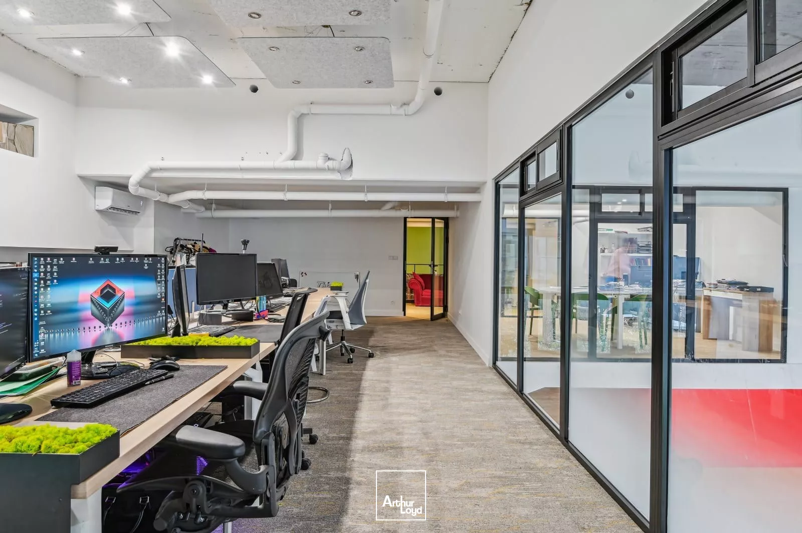 Bureaux à louer à COURBEVOIE 92400