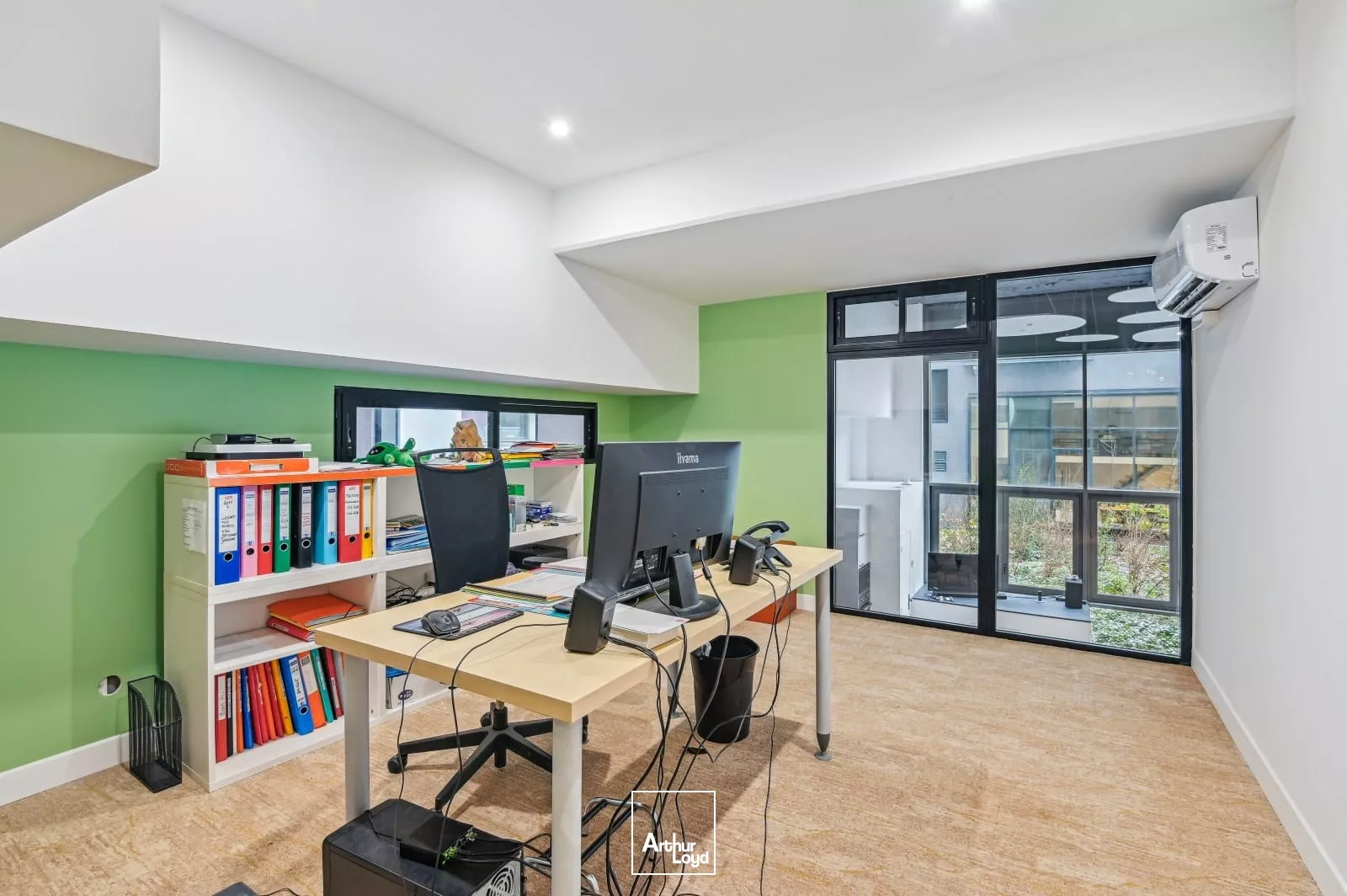 Bureaux à louer à COURBEVOIE 92400